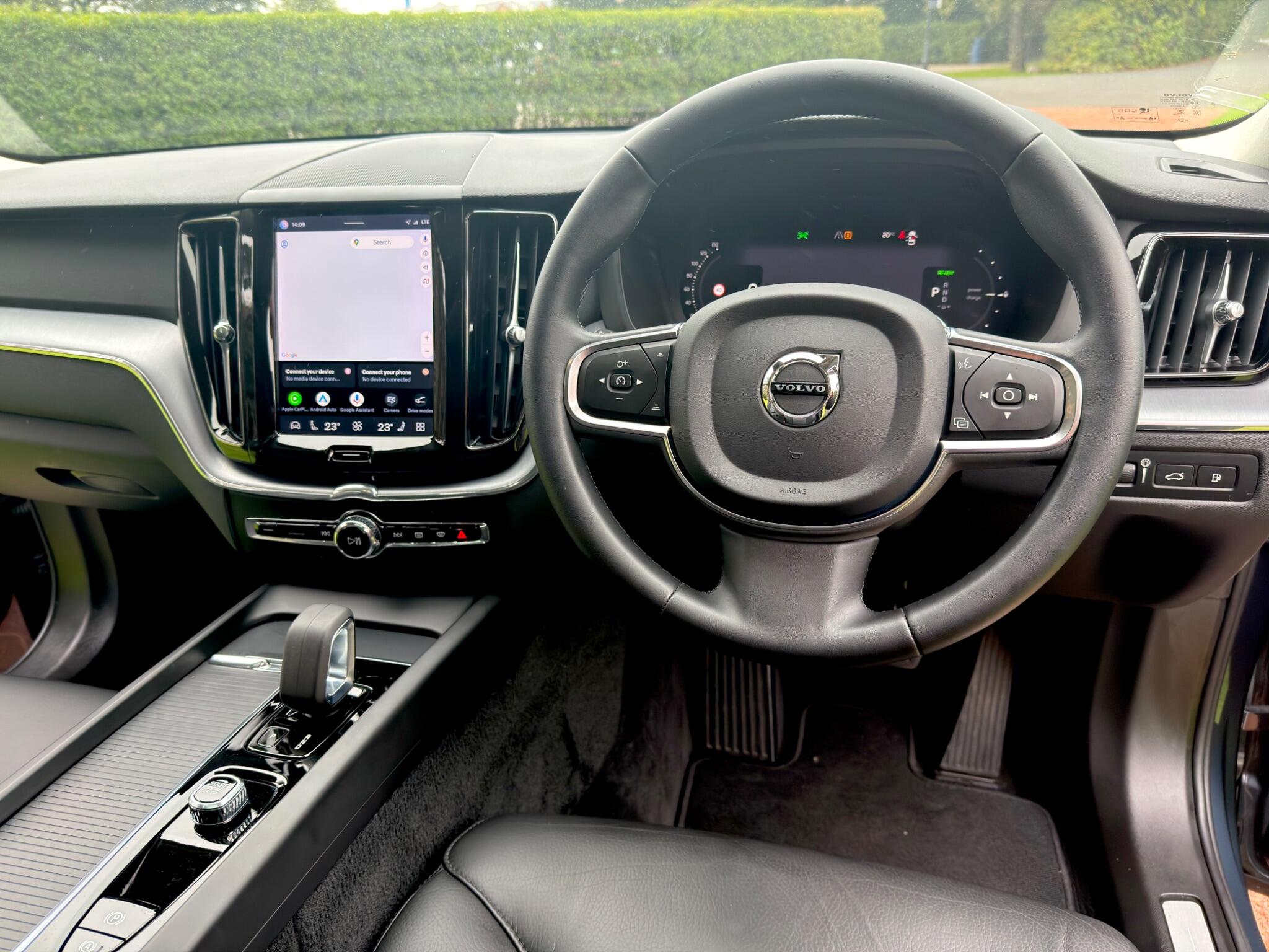 Volvo XC60 view 21