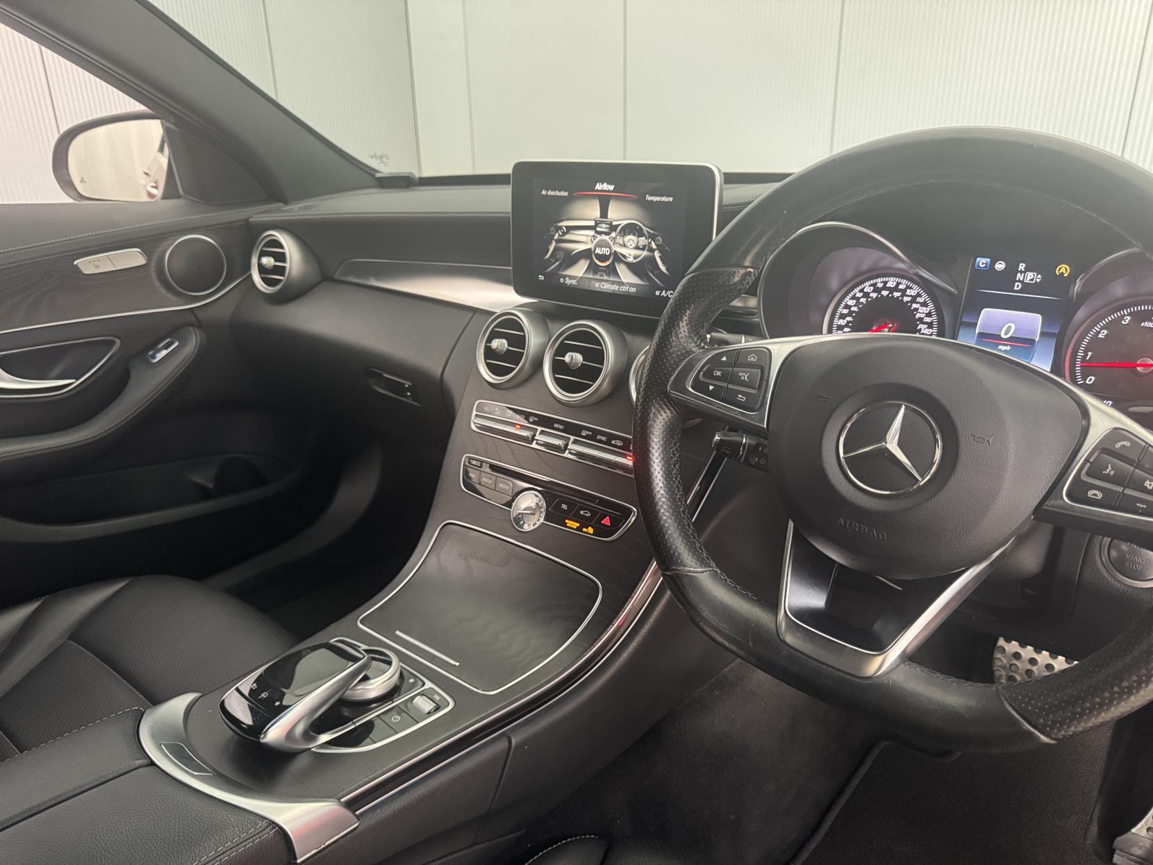 Mercedes-Benz C Class view 48