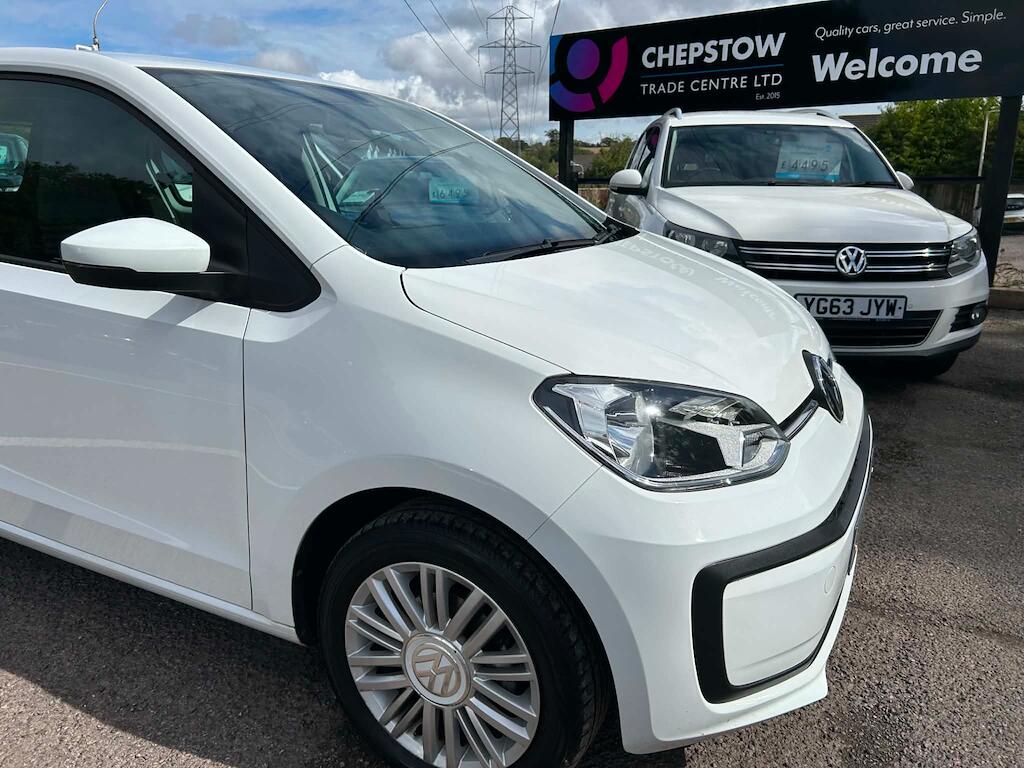 Volkswagen Up! view 7
