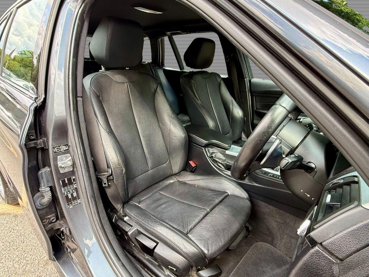 BMW 3 Series view 20