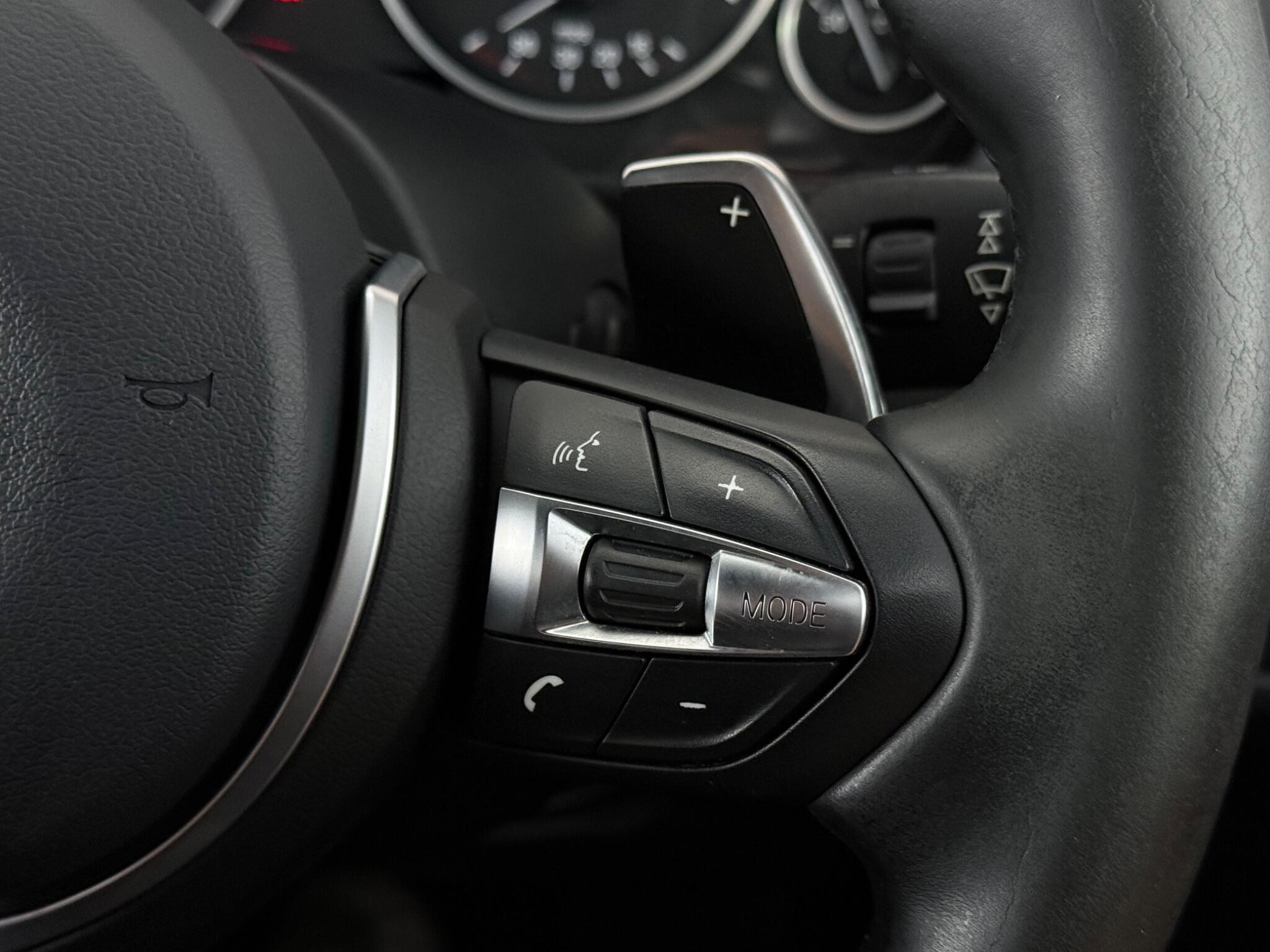 BMW 3 Series view 16