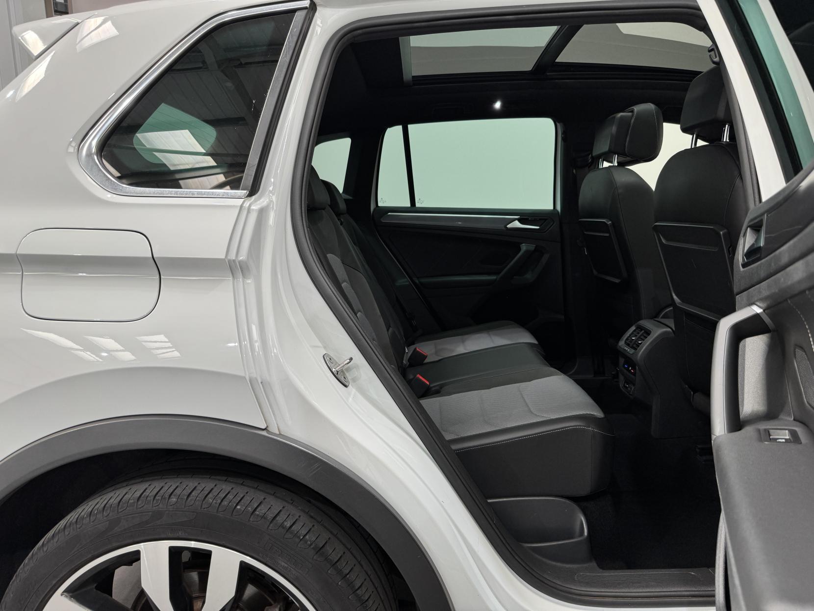 Volkswagen Tiguan view 53