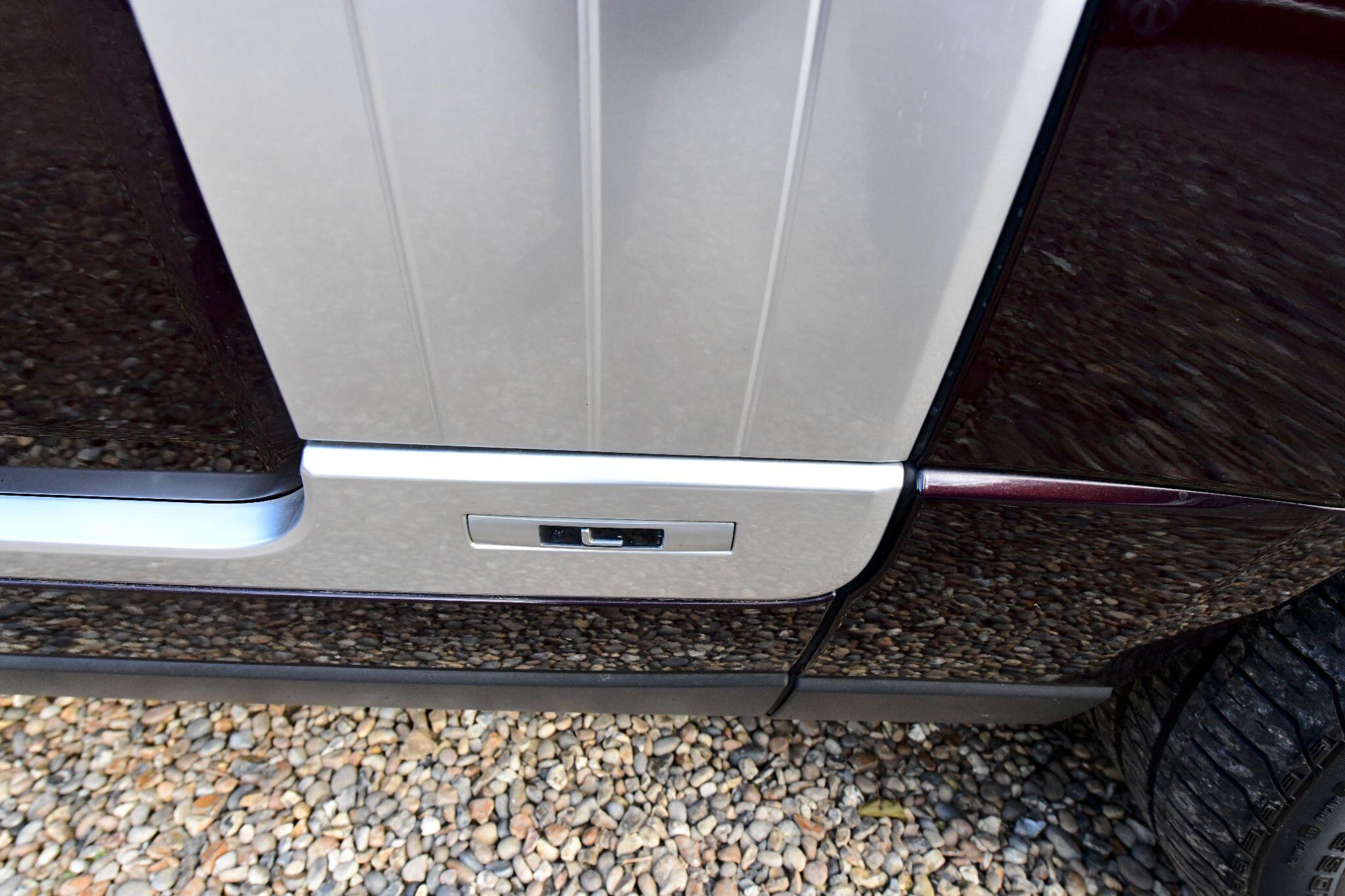 Land Rover Range Rover view 83