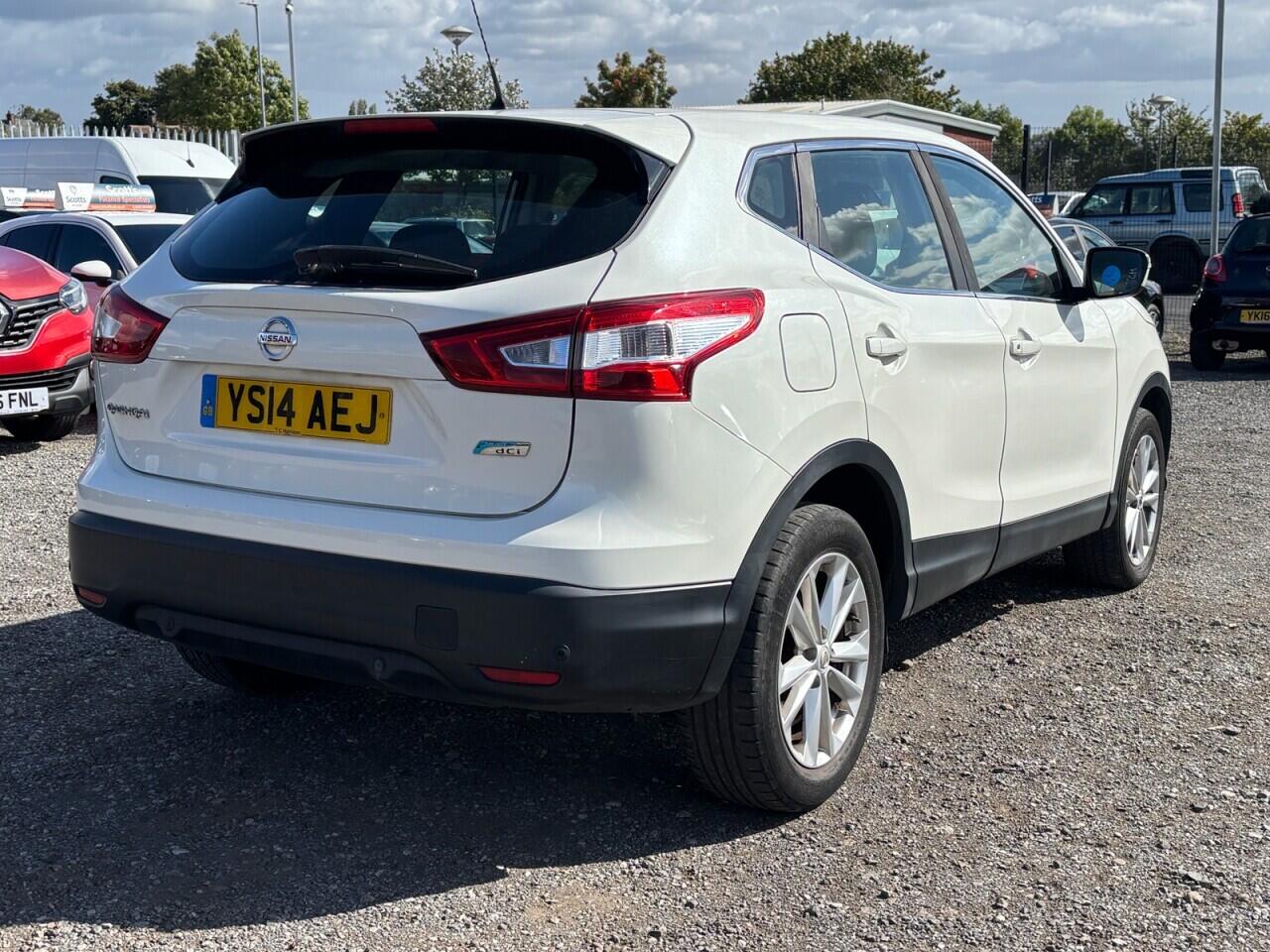 Nissan Qashqai view 7