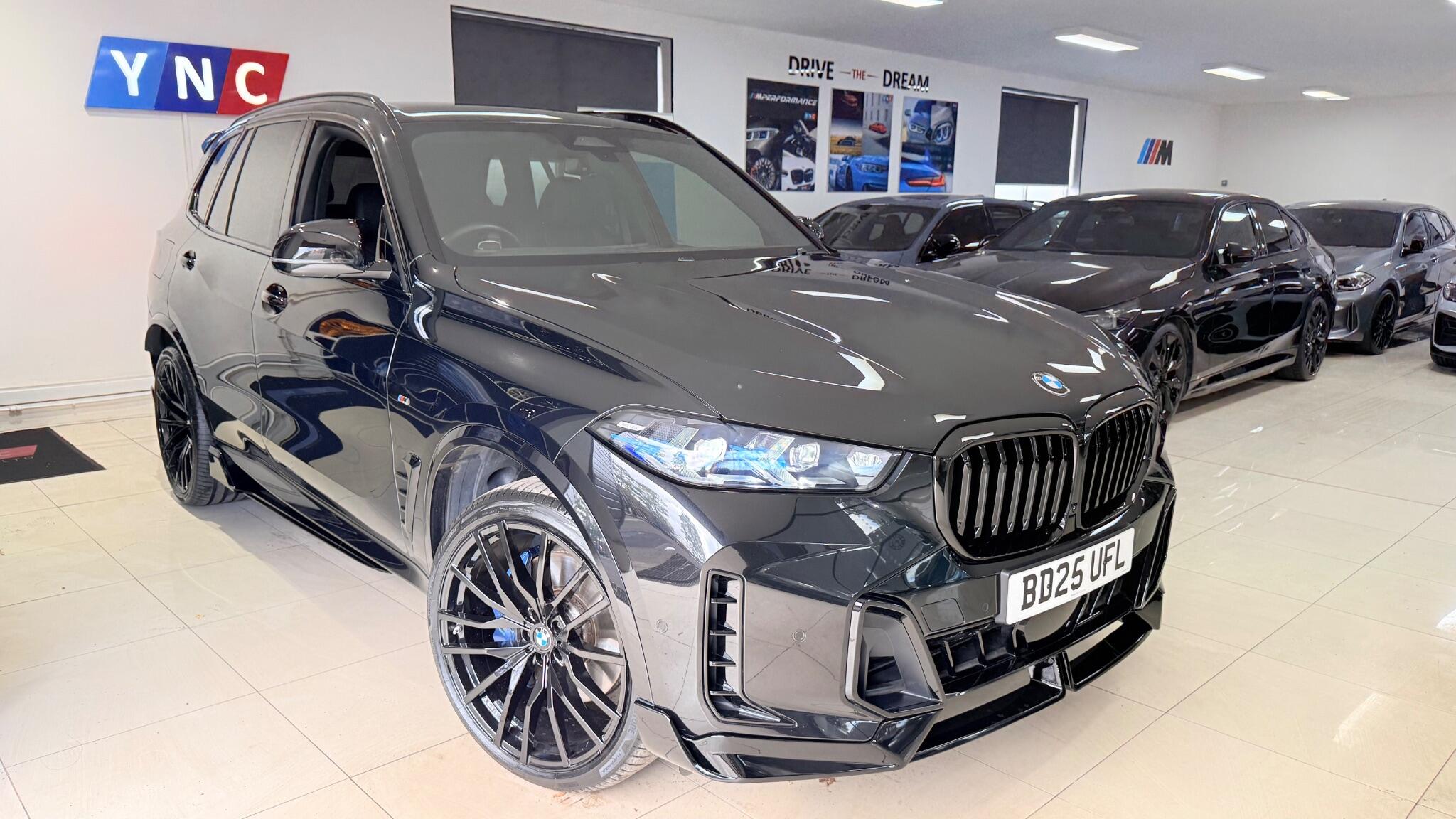 BMW X5 view 3