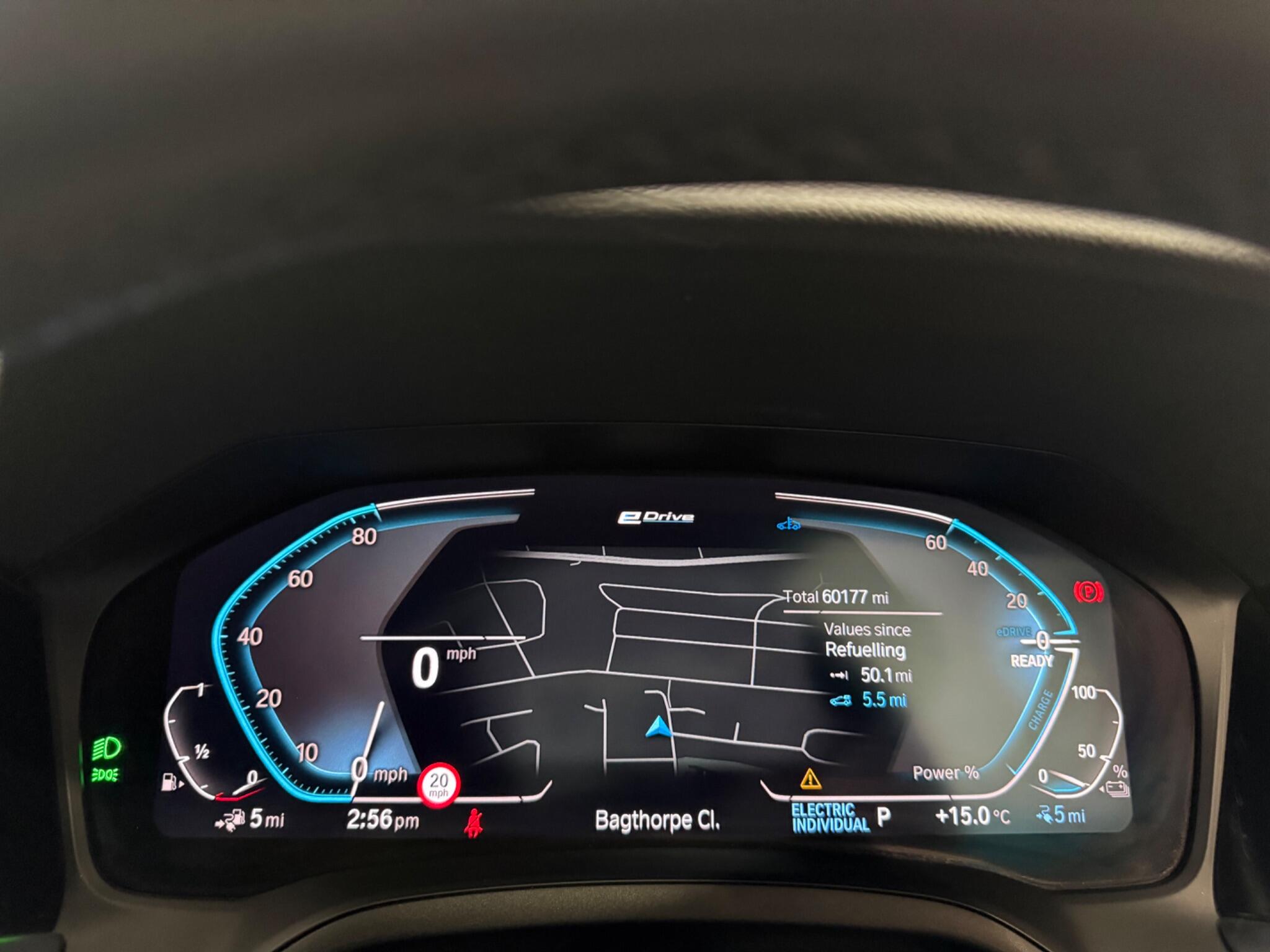 BMW 3 Series view 21