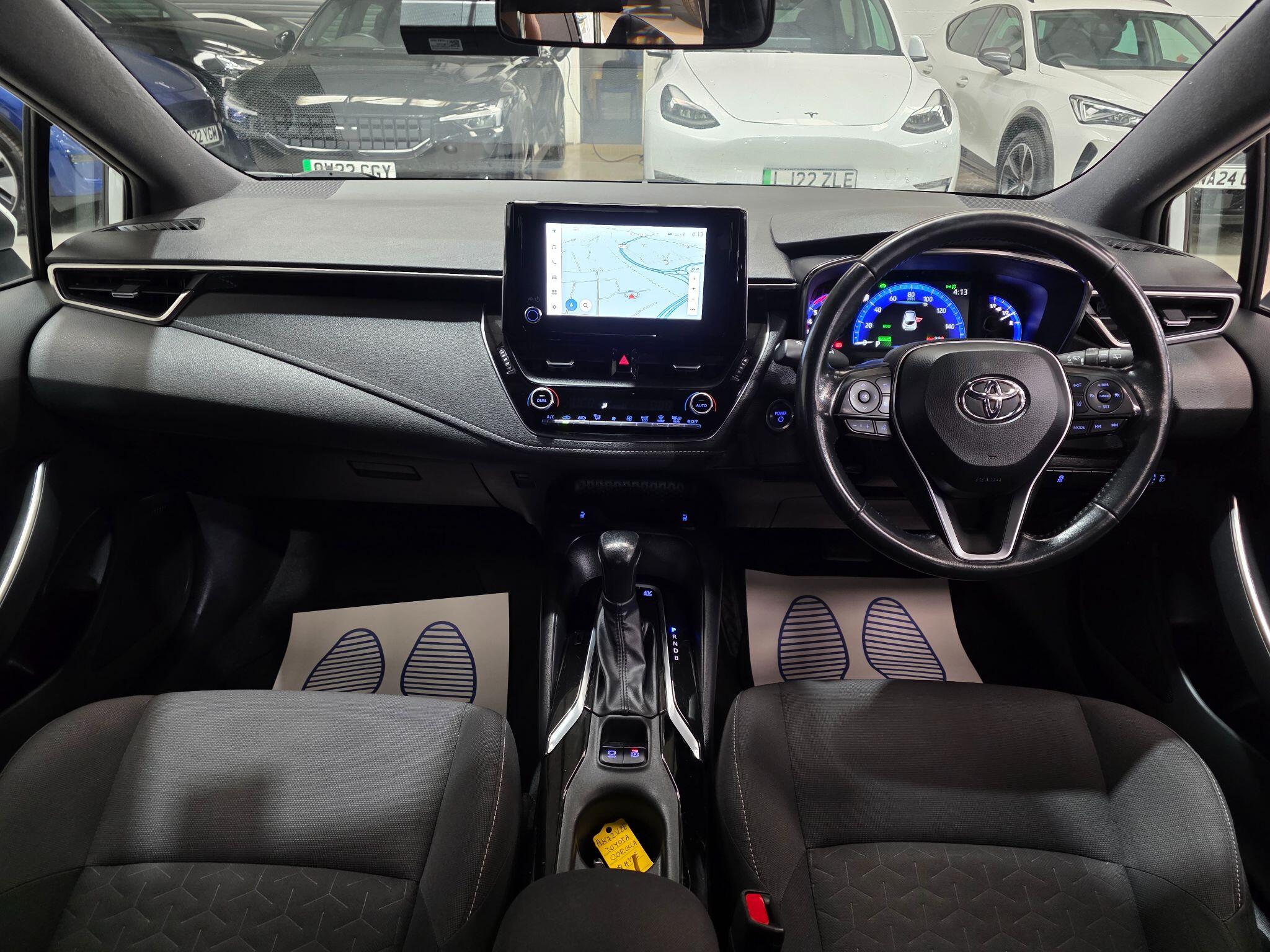 Toyota Corolla view 5