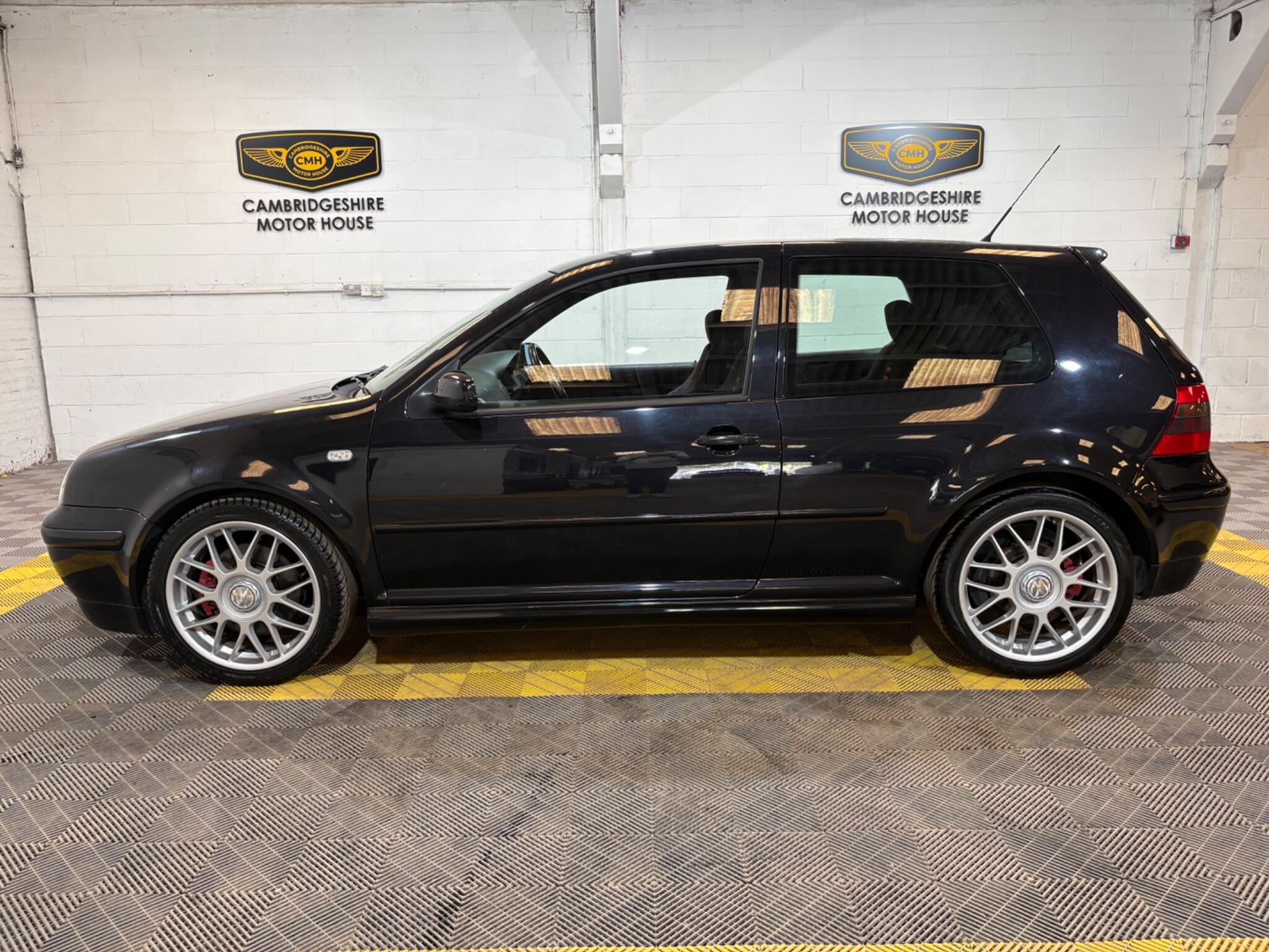 Volkswagen Golf view 9