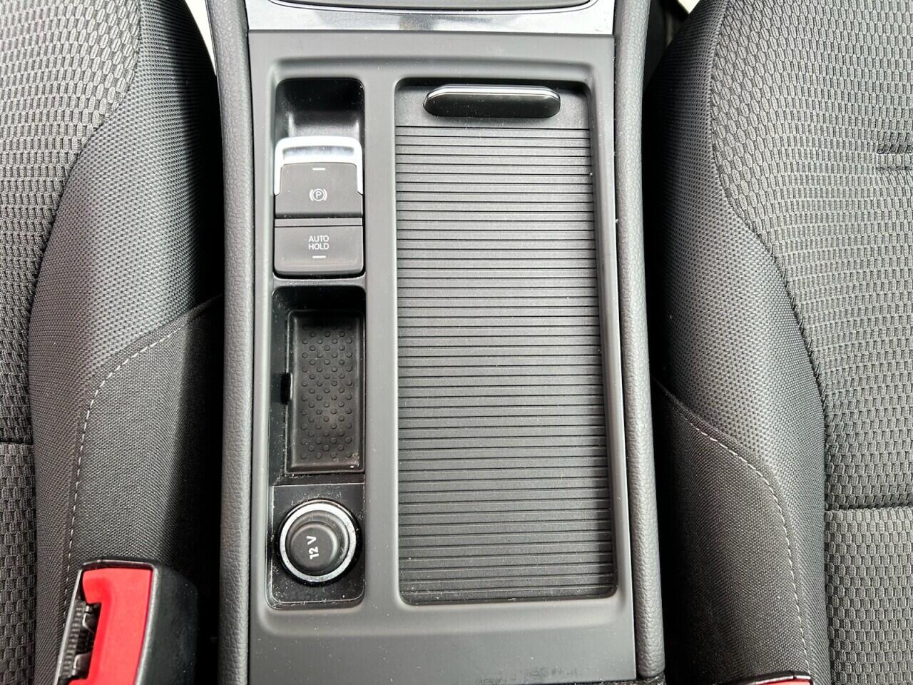 Volkswagen Golf view 37