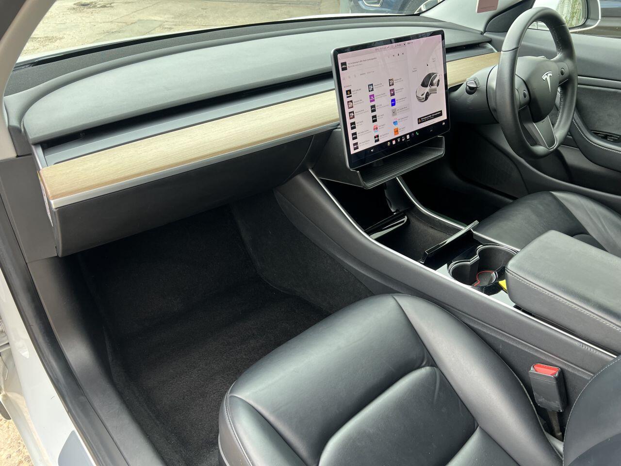 Tesla Model 3 view 25