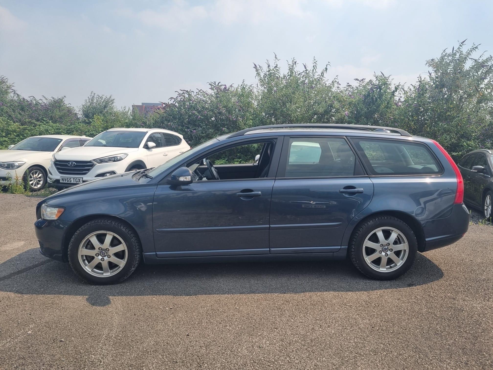 2011 Volvo V50 1.6 PETROL AUTO SAT NAV LOW MILES