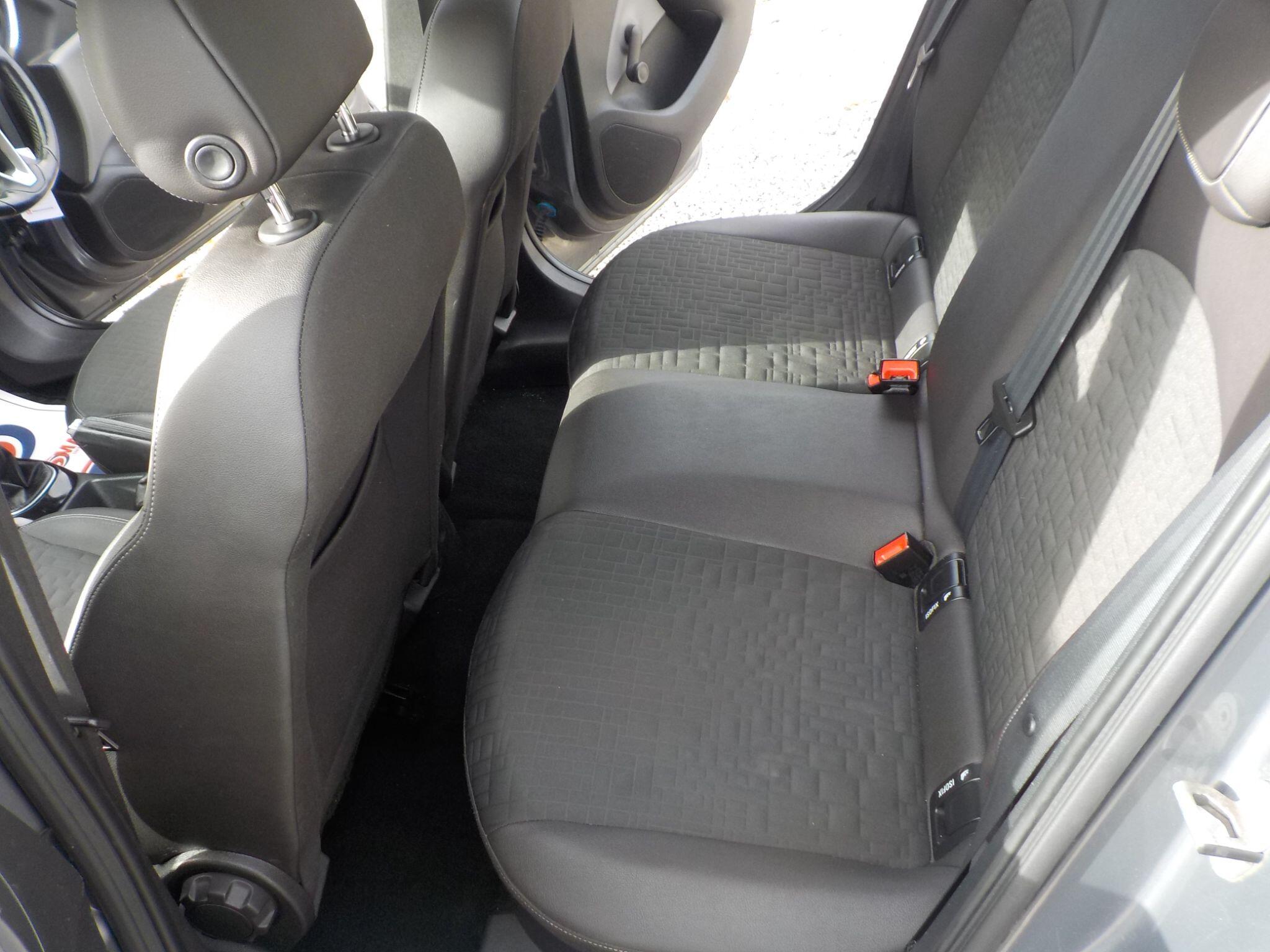 Vauxhall Corsa 1.4i ecoFLEX SE Euro 6 5dr
