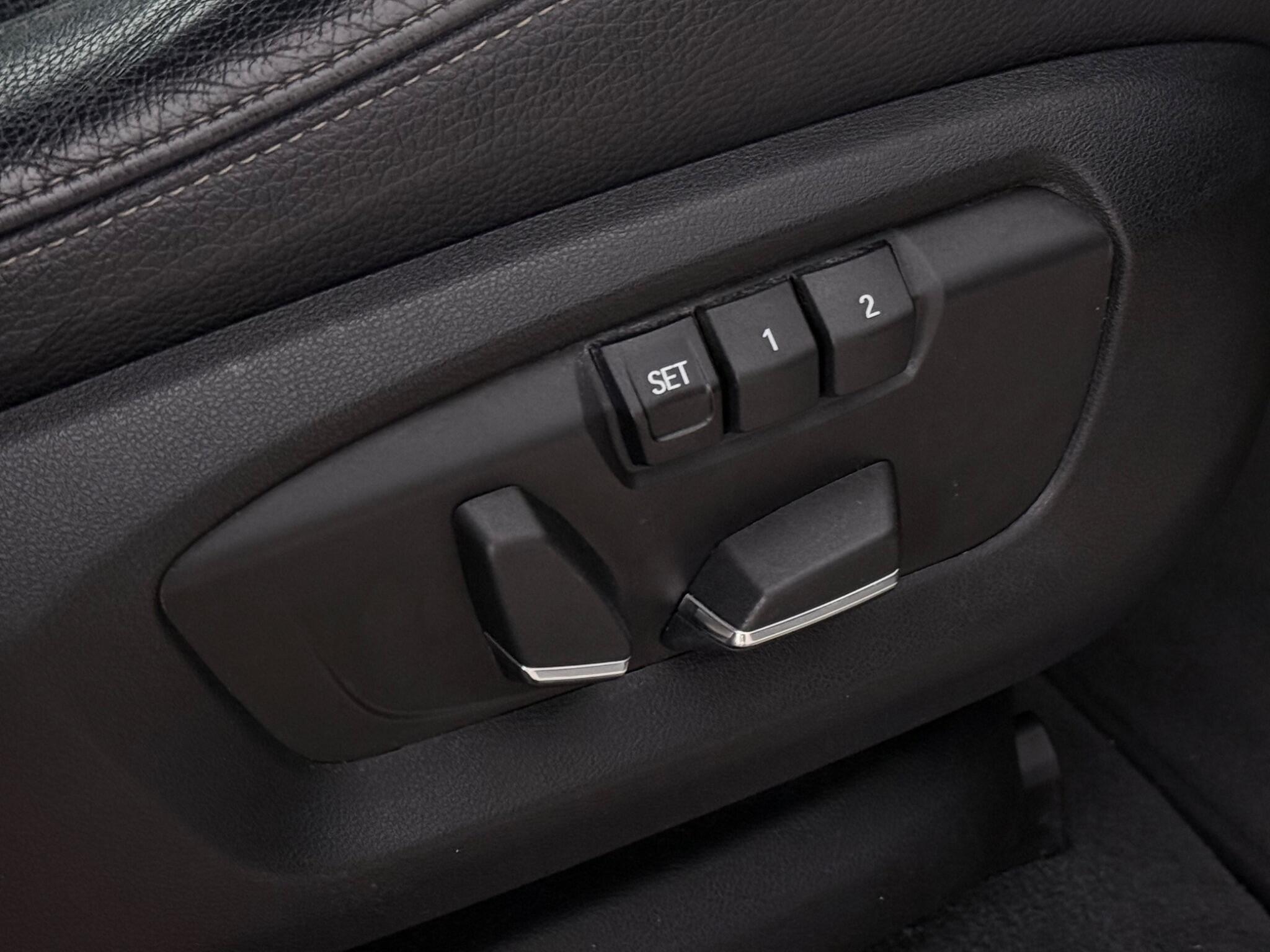 BMW X6 view 32