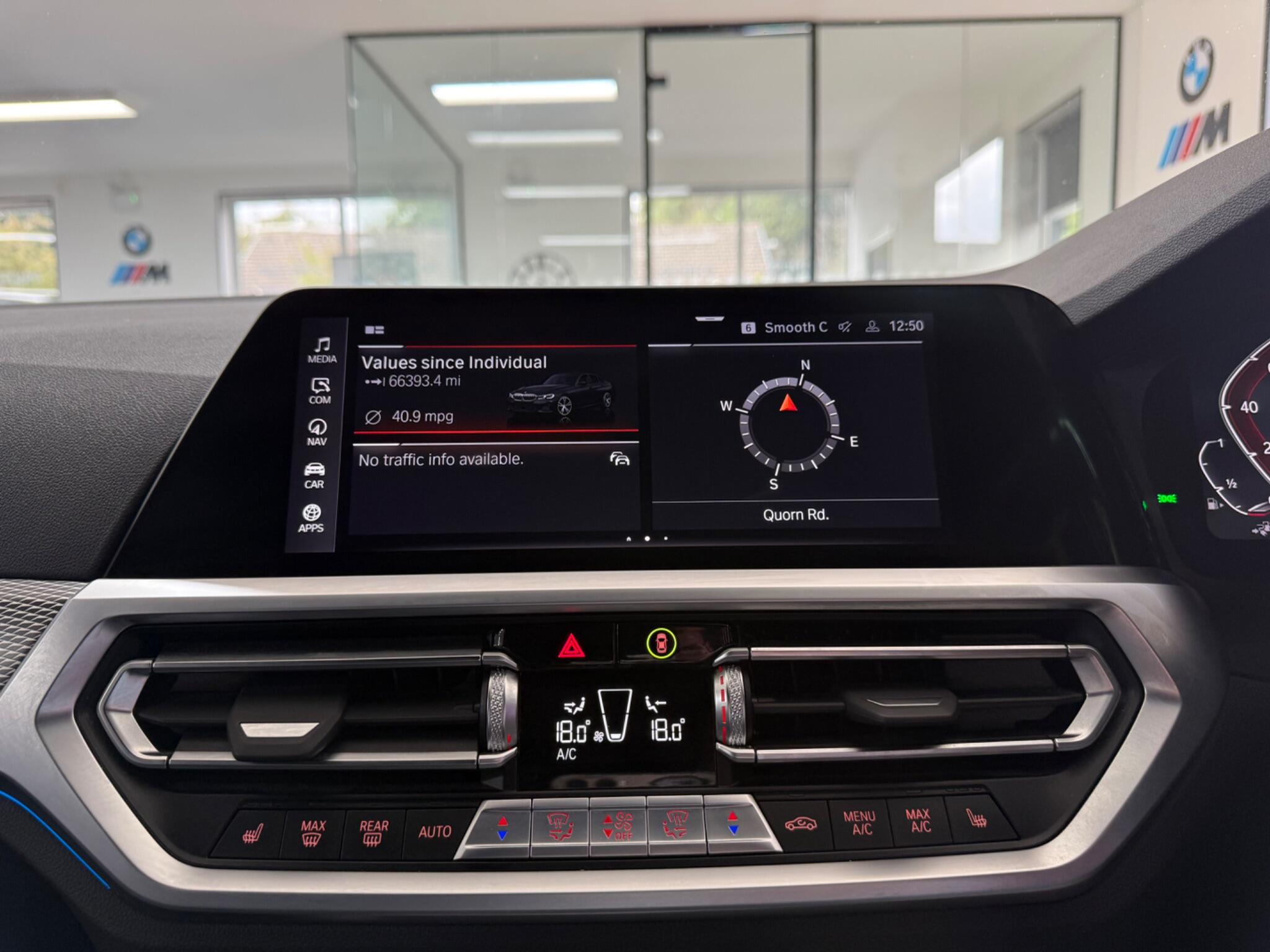 BMW 3 Series view 10