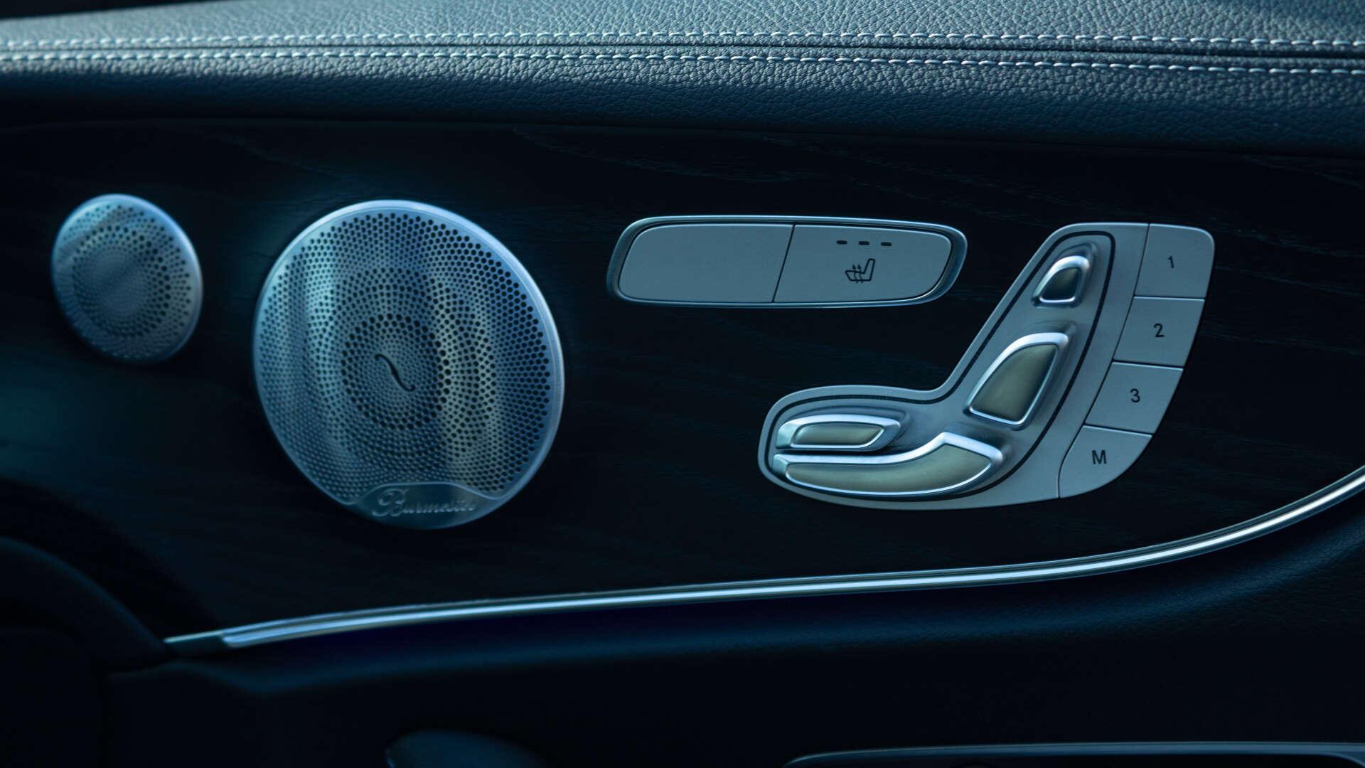 Mercedes-Benz E-Class view 39