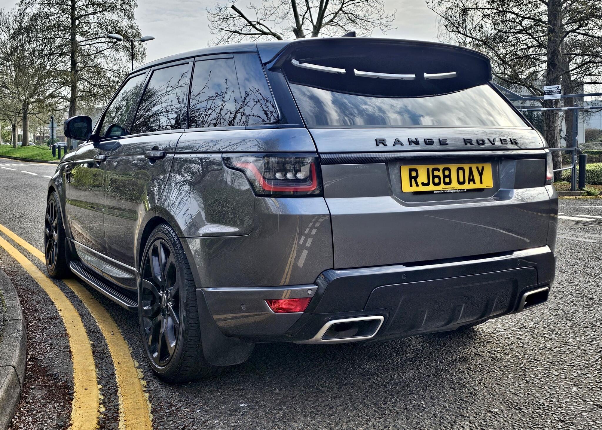 Land Rover Range Rover Sport view 18