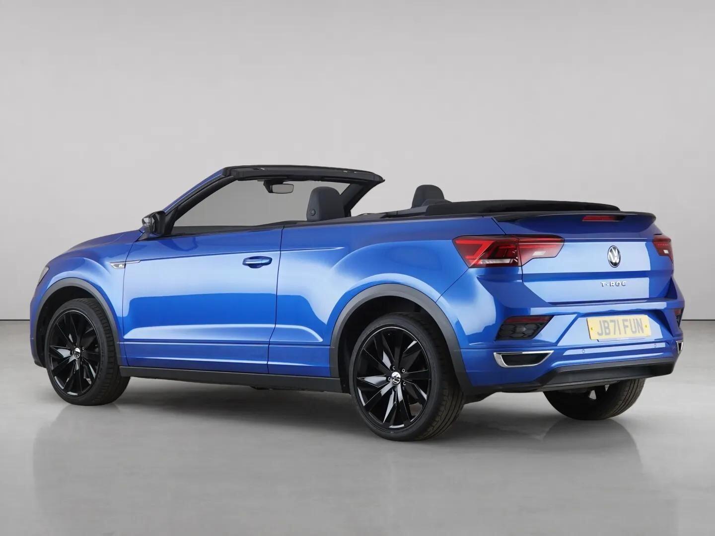 Volkswagen T-Roc view 7