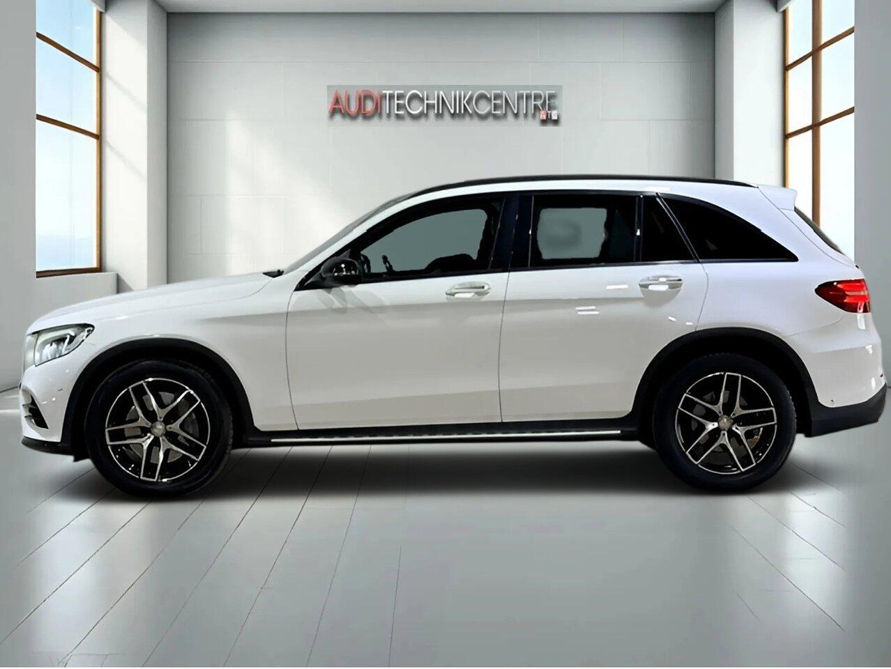 Mercedes-Benz GLC view 5