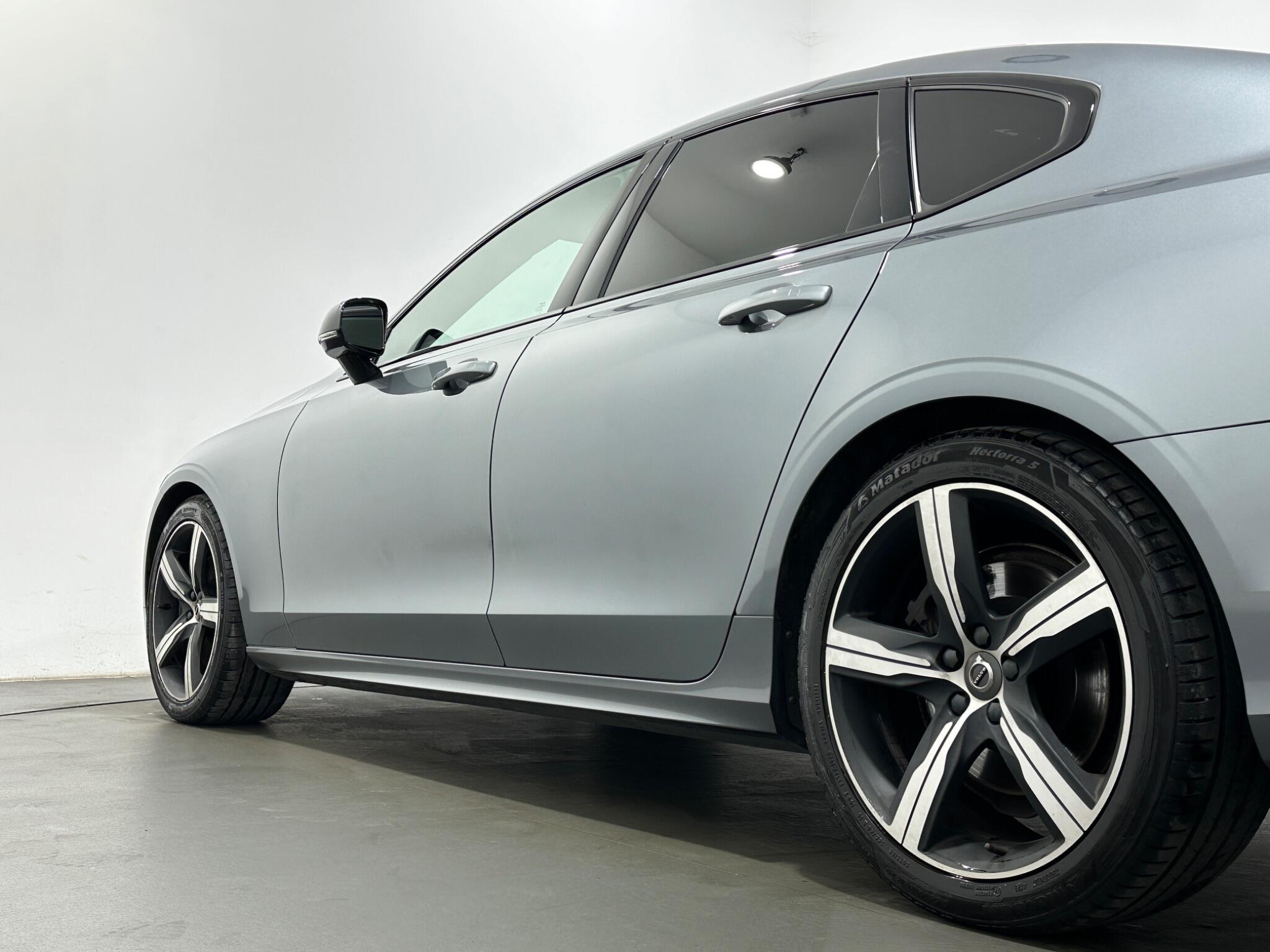 Volvo S90 view 50