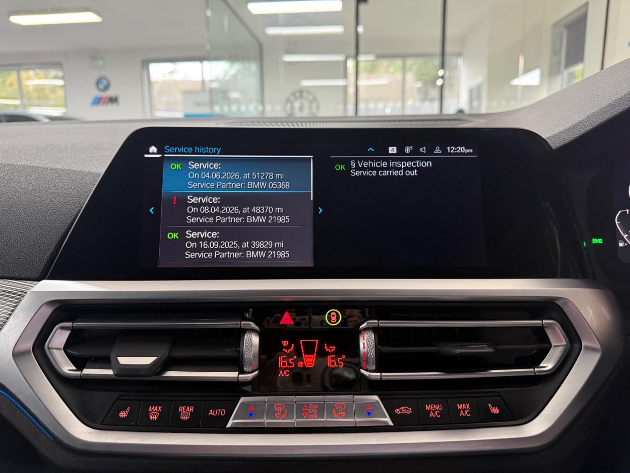 BMW 3 Series view 12