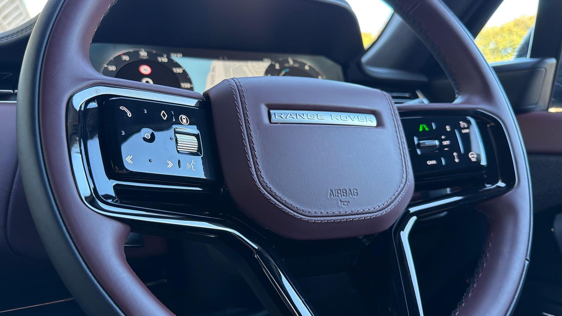 Land Rover Range Rover Sport view 36
