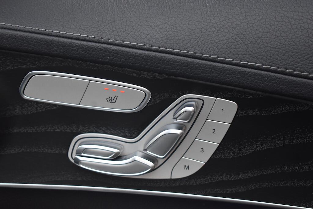 Mercedes-Benz C Class view 17