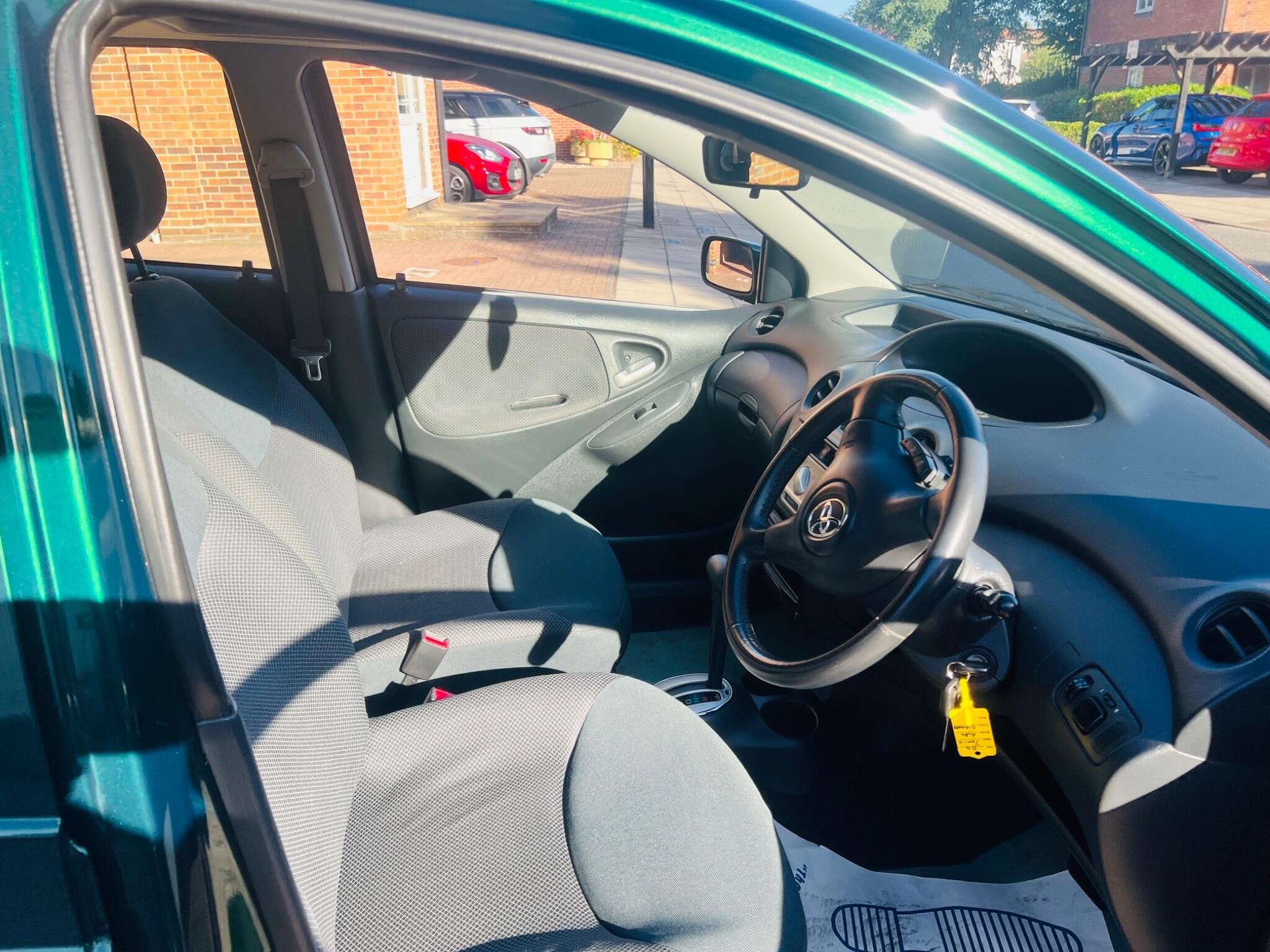 Toyota Yaris view 49