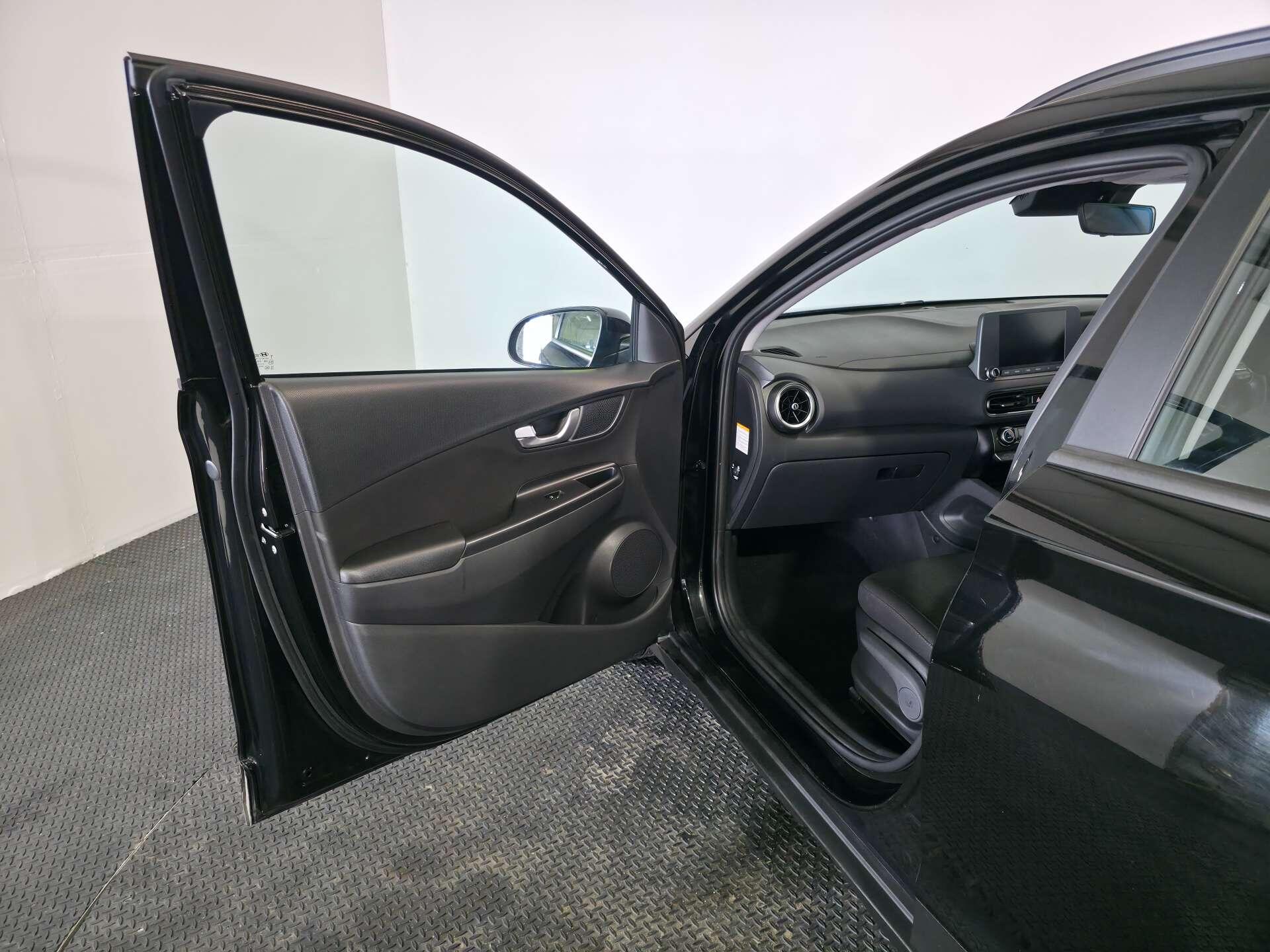 Hyundai Kona view 51