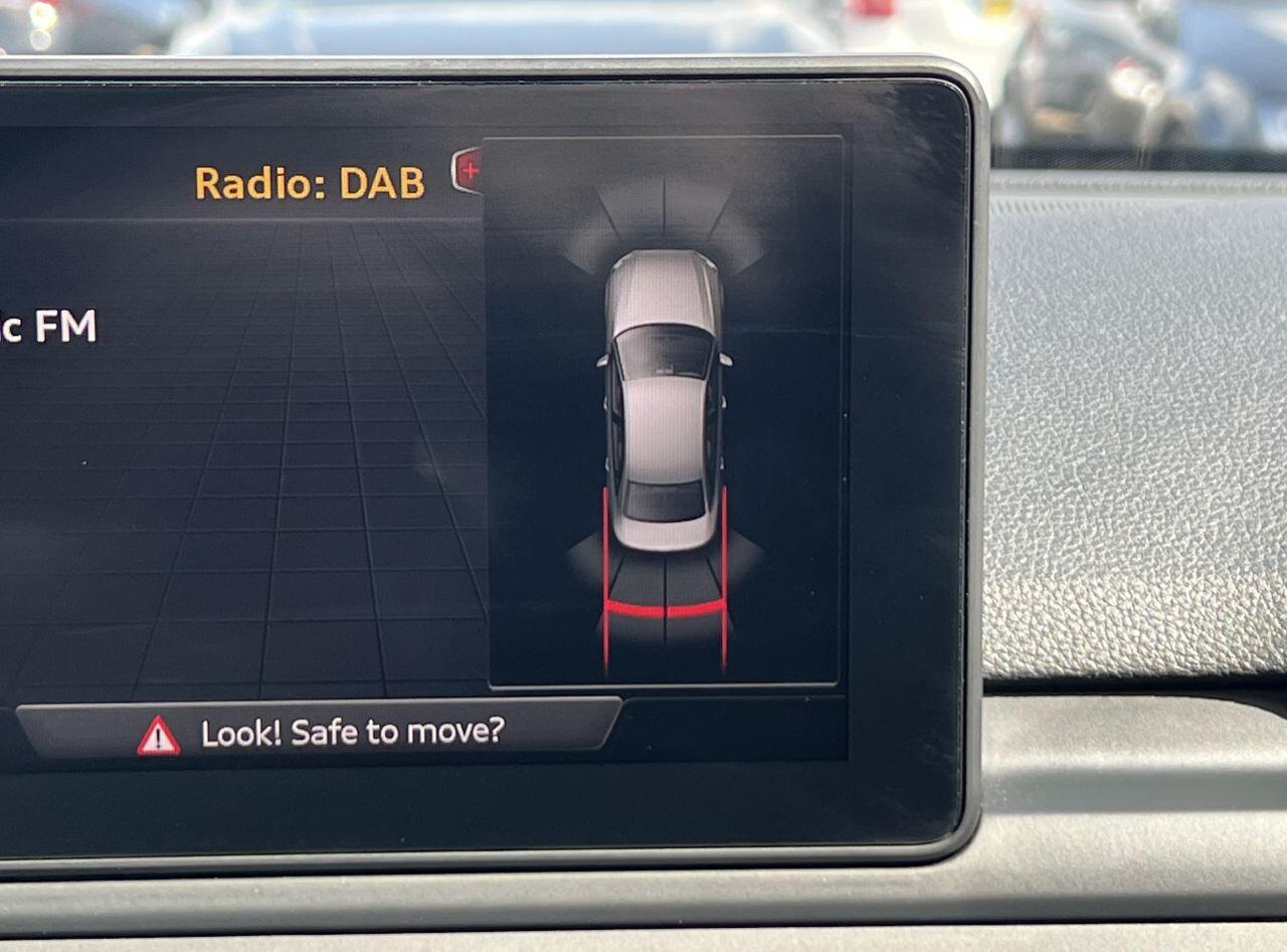Audi A4 view 59