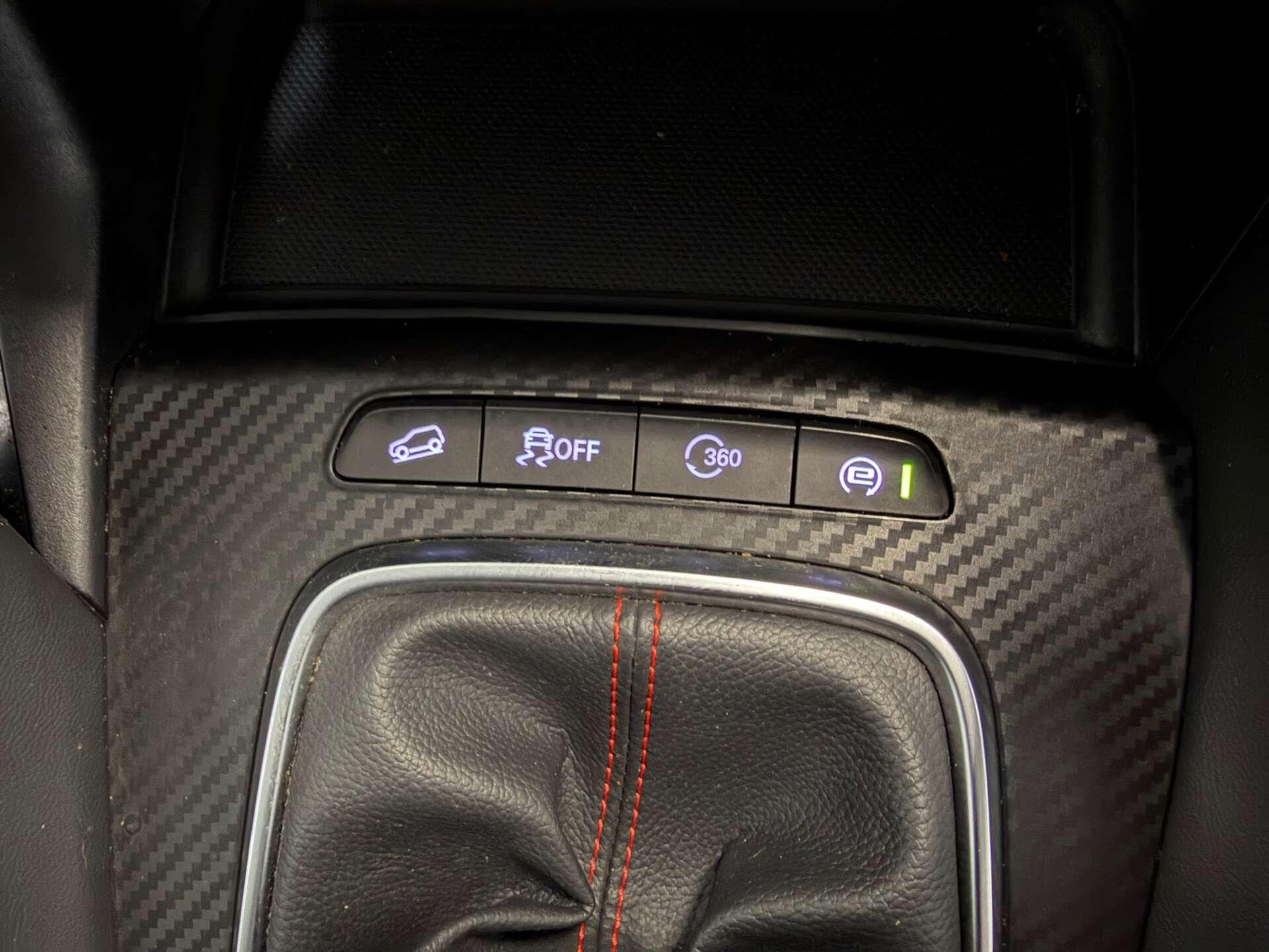MG ZS view 36
