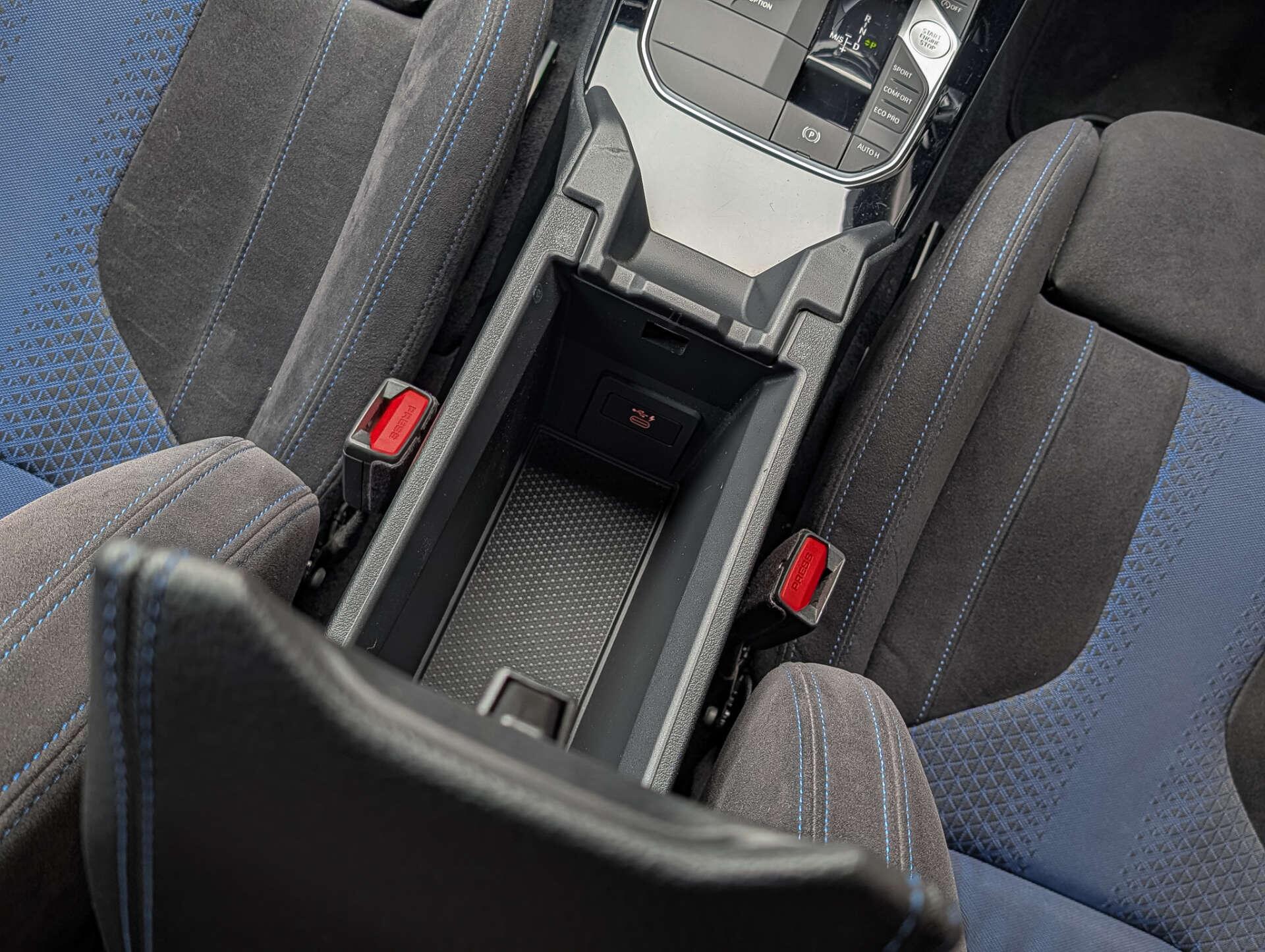 BMW 1 Series view 38