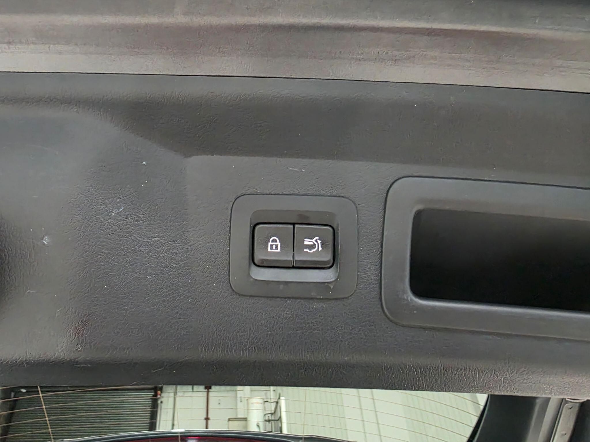 Mazda CX-60 view 33