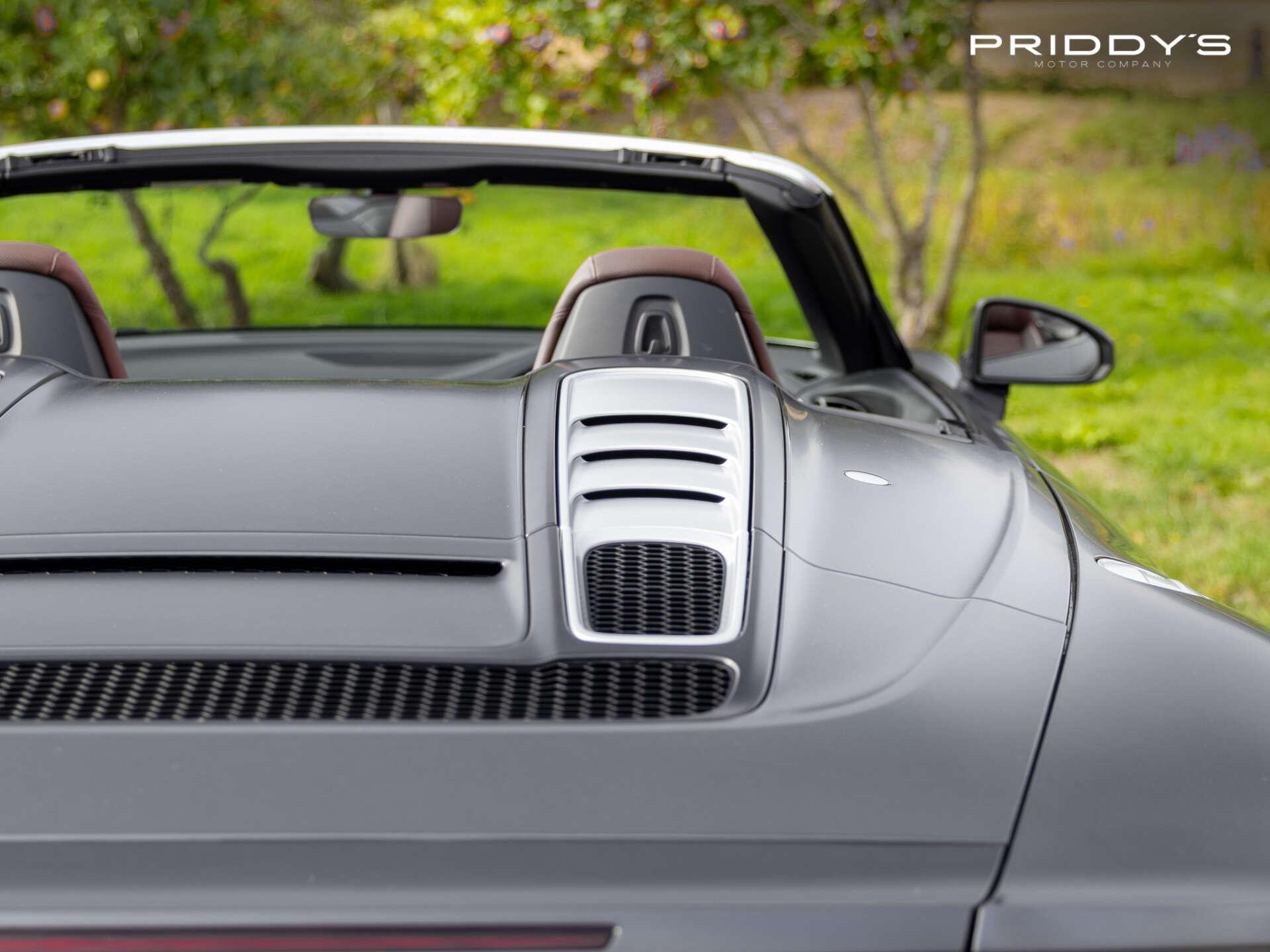 Audi R8 view 58