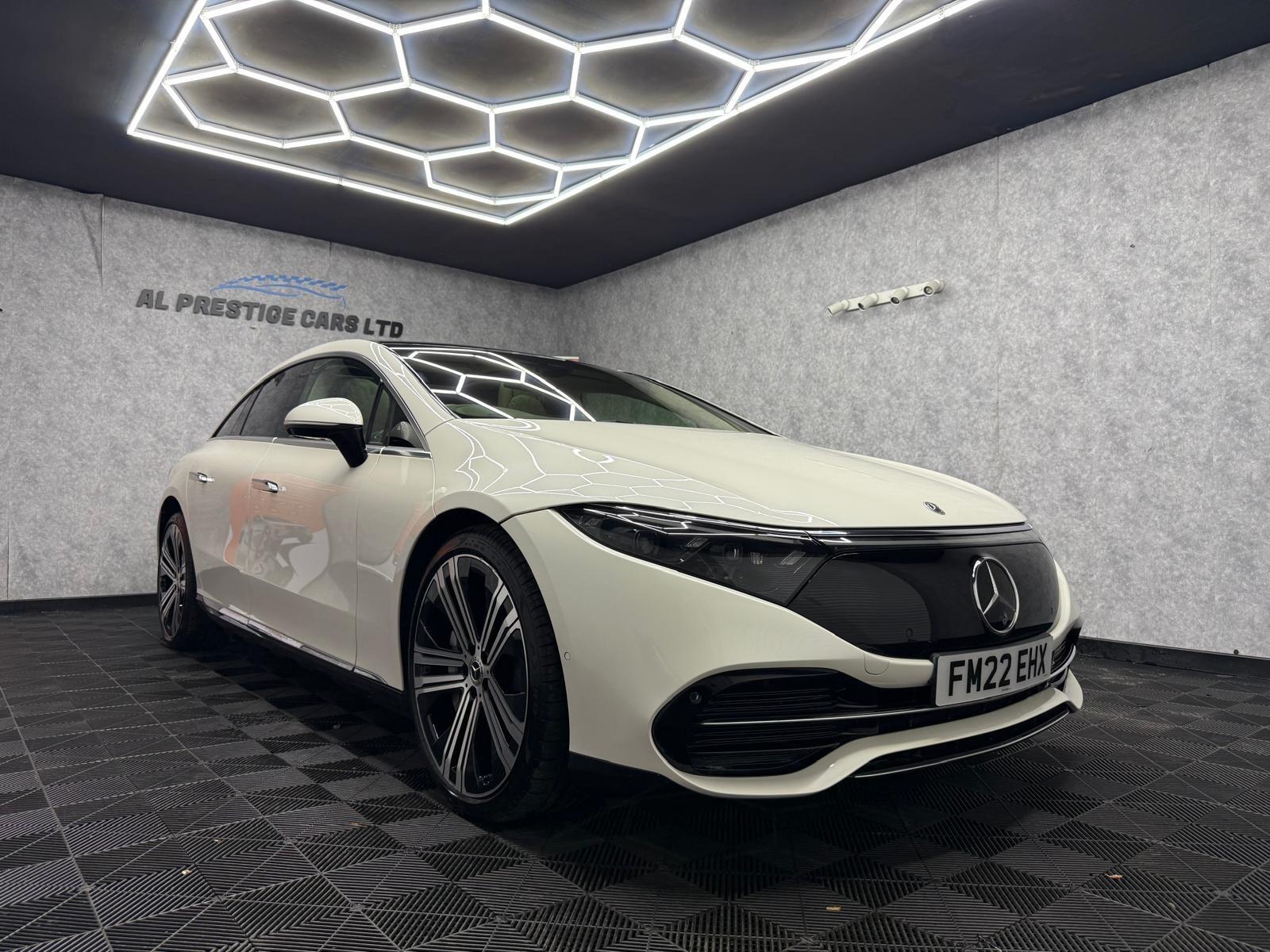 Mercedes-Benz Eqs view 6