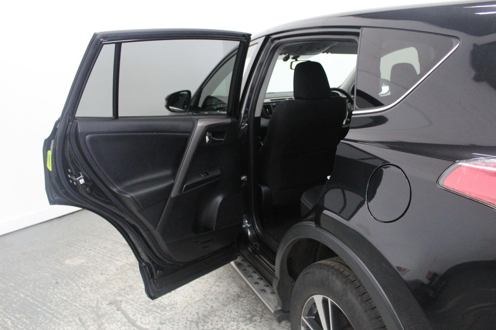 Toyota Rav4 view 27