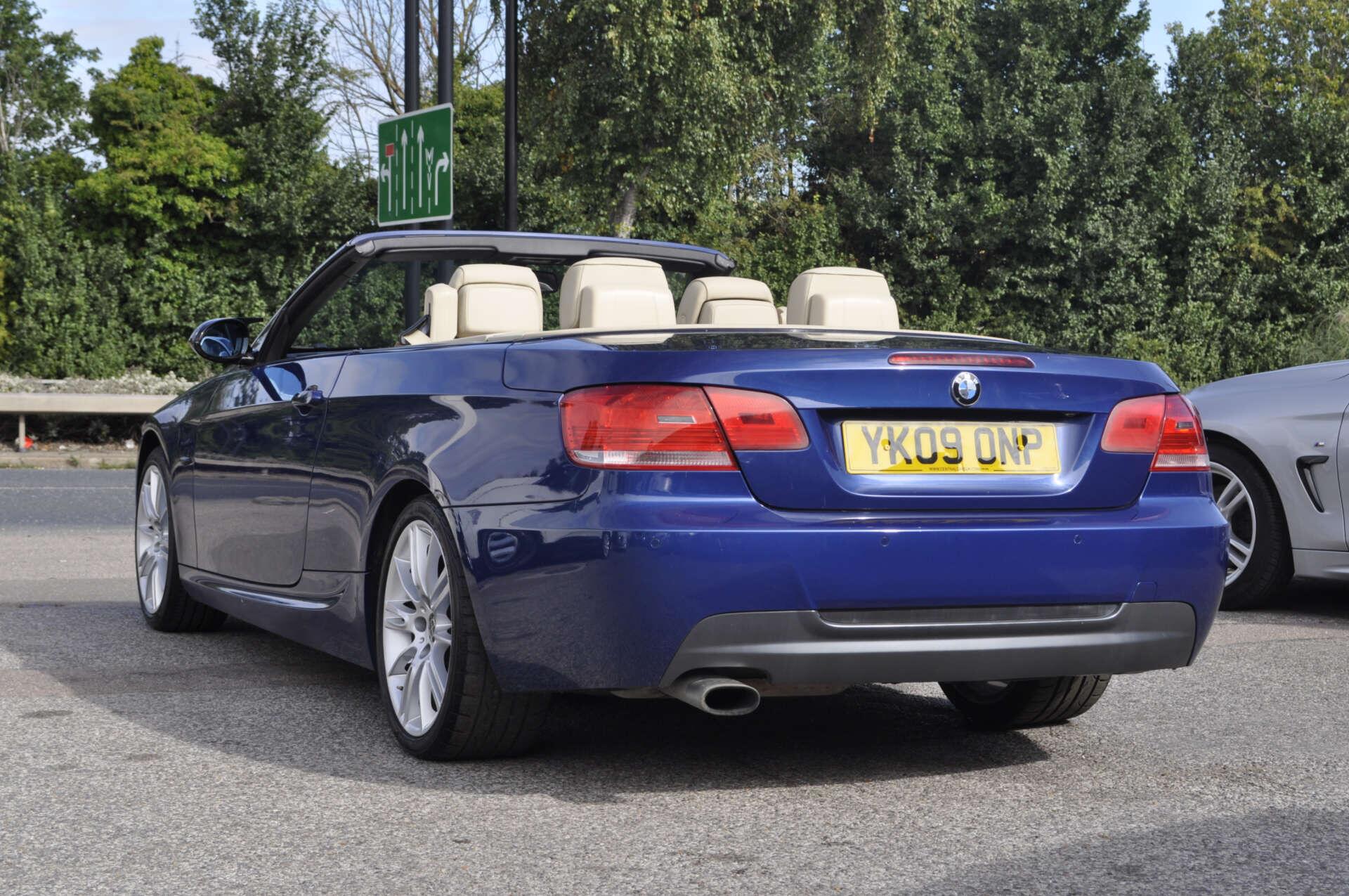 BMW 3 Series view 5