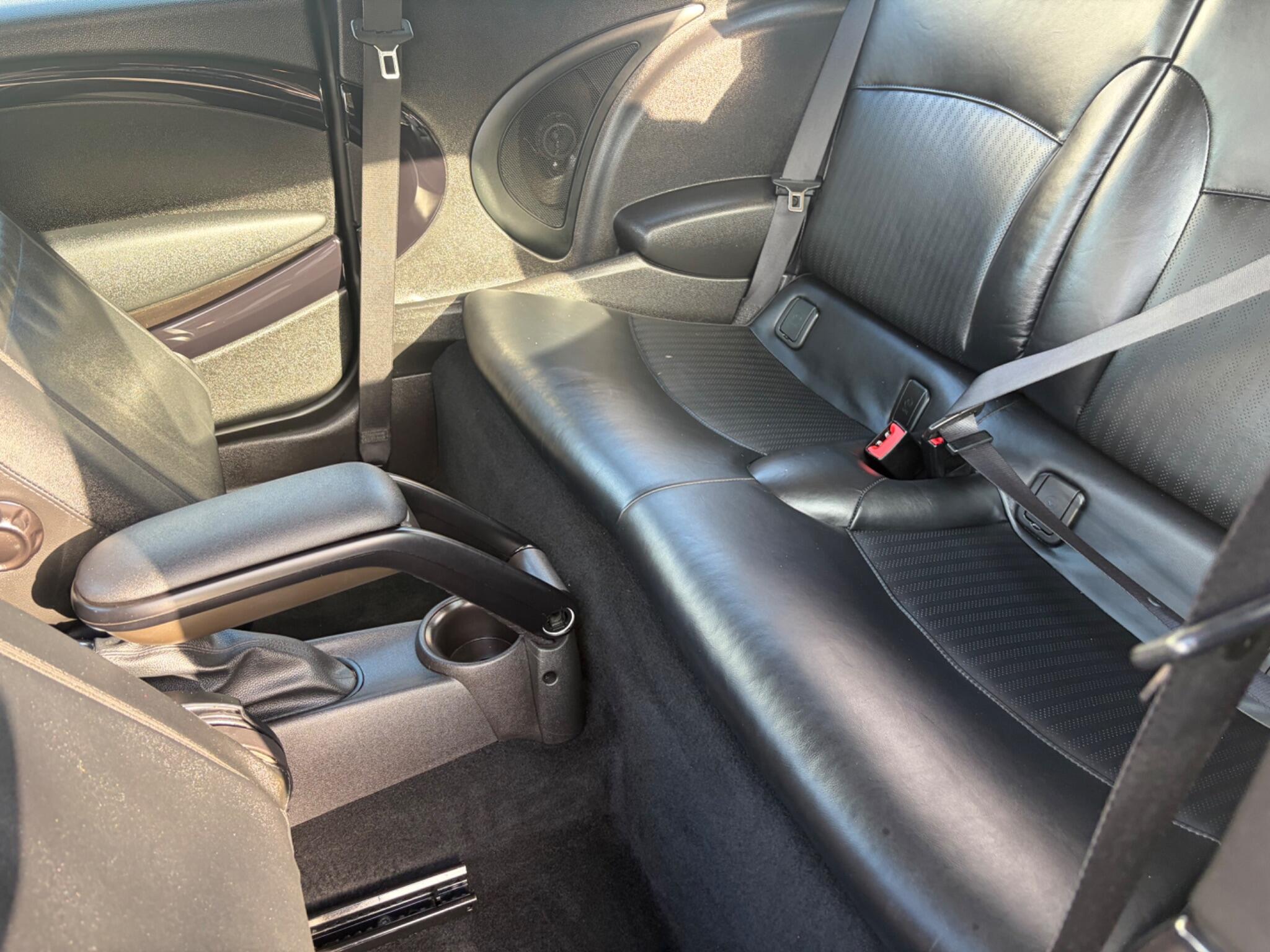 Mini Hatch view 65