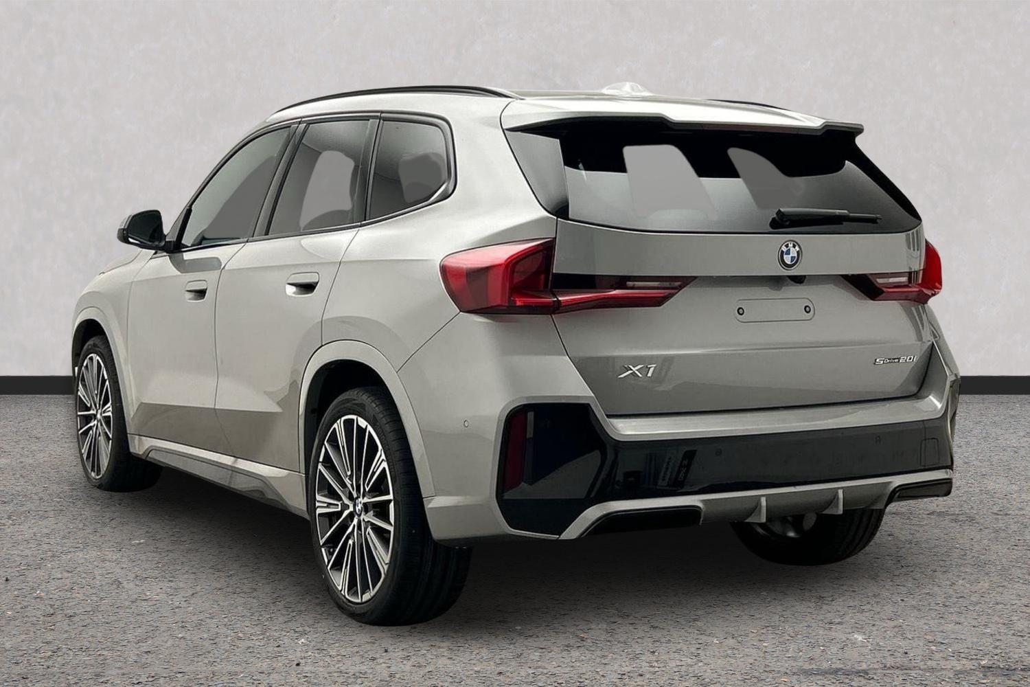 BMW X1 view 2