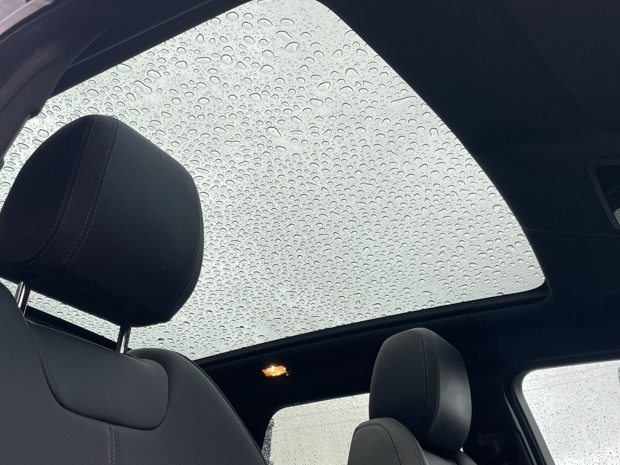 Land Rover Range Rover Evoque view 37