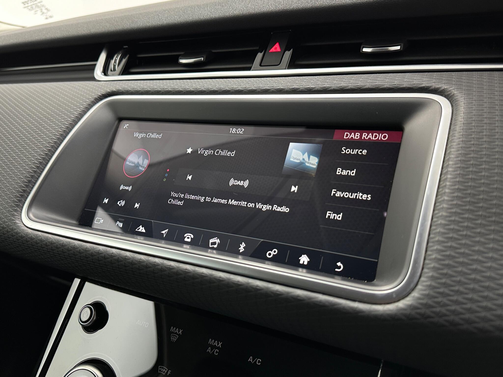 Land Rover Range Rover Evoque view 23