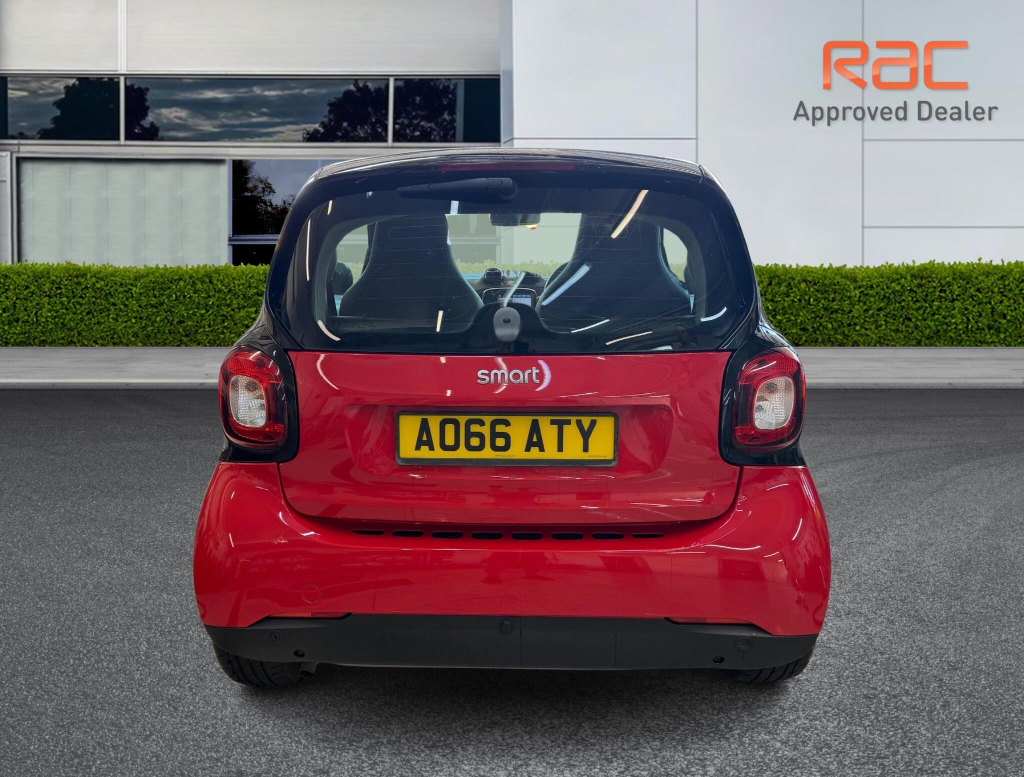 Smart Fortwo view 12