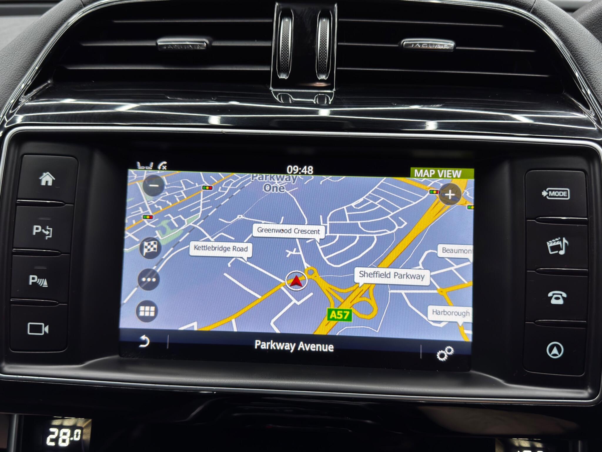 Jaguar XE view 28