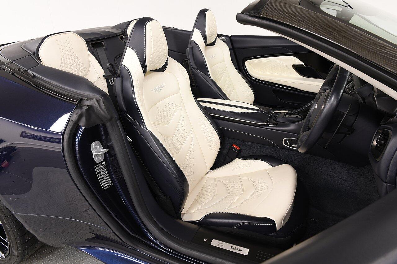 Aston Martin DBS view 7