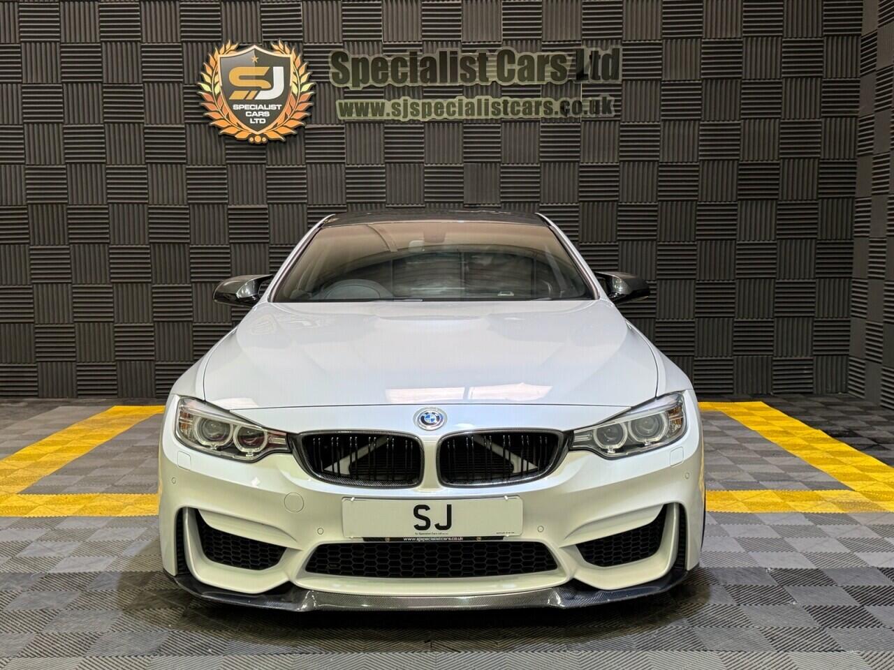 BMW M4 view 2