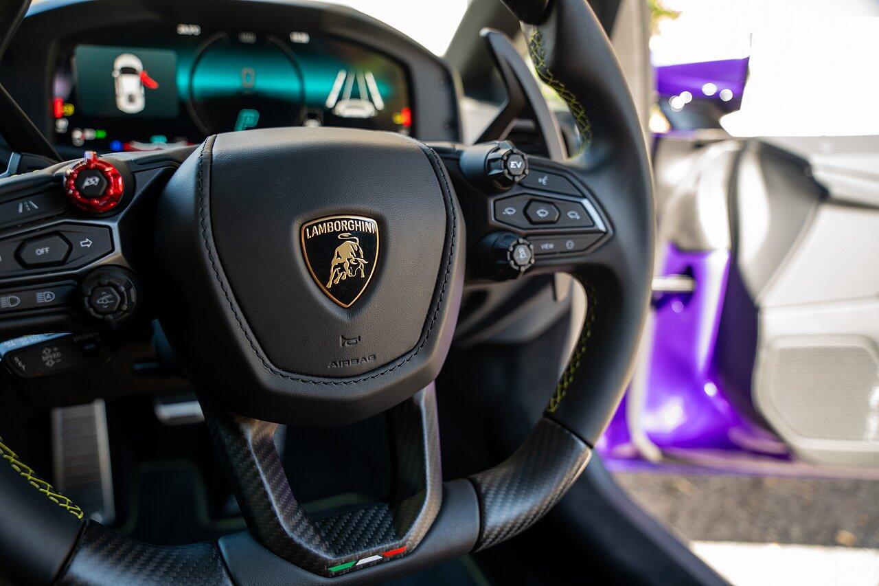 Lamborghini Temerario view 60