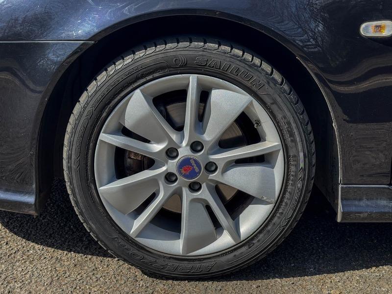 2010 Saab 9-3 2.0T Aero Auto Euro 4 2dr • 56,846 miles image 38