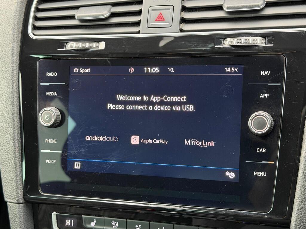 Volkswagen Golf view 33