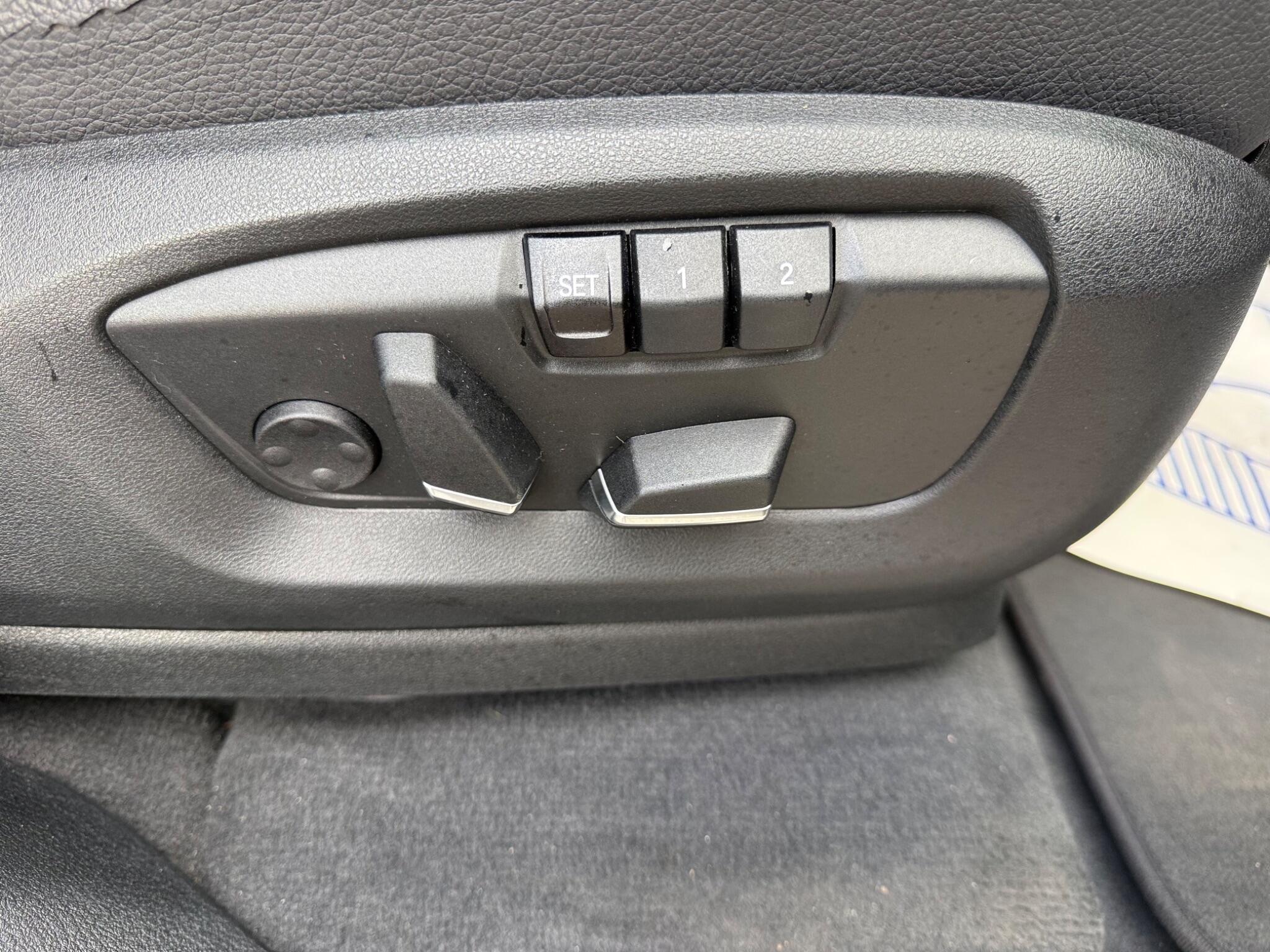 BMW X5 view 17