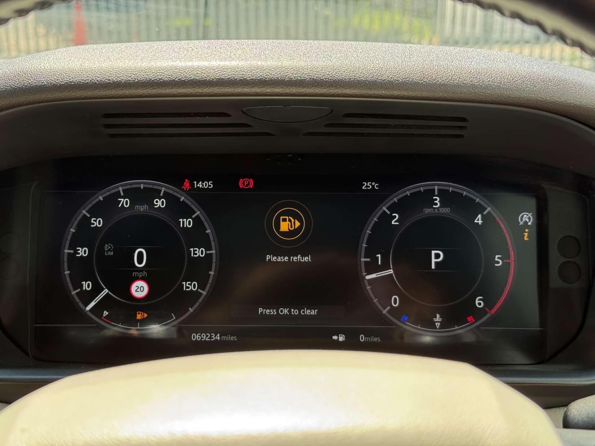 Land Rover Discovery 3 view 53