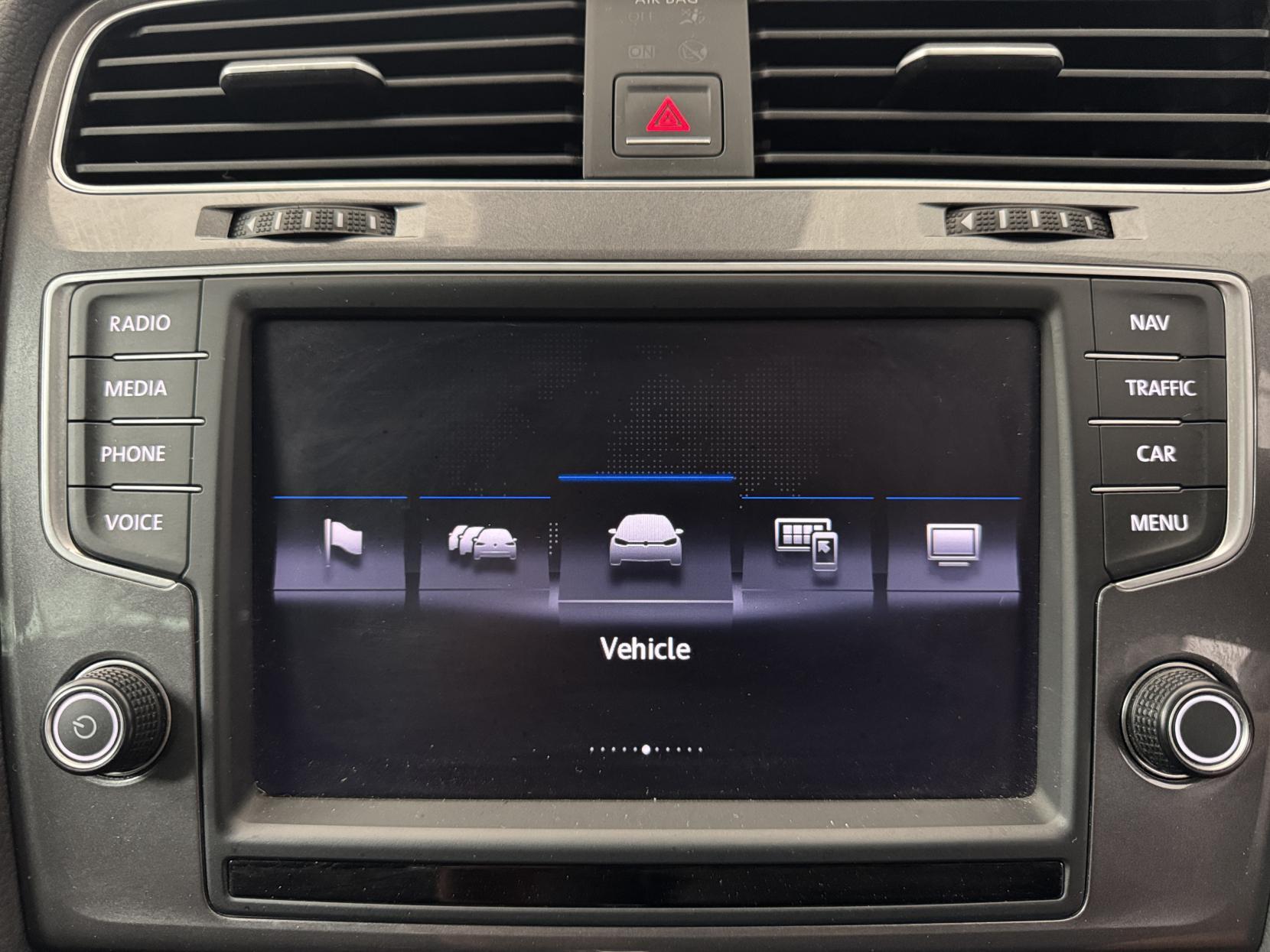 Volkswagen Golf view 53